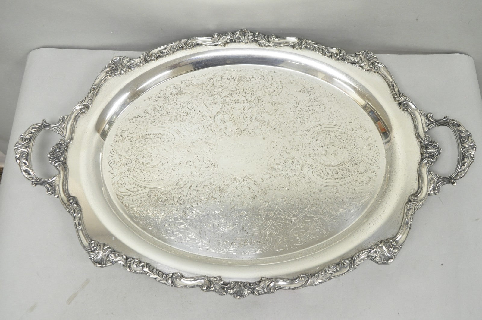 Vintage English Sheridan Silver Plated Large Oval Serving Platter Bar Tray