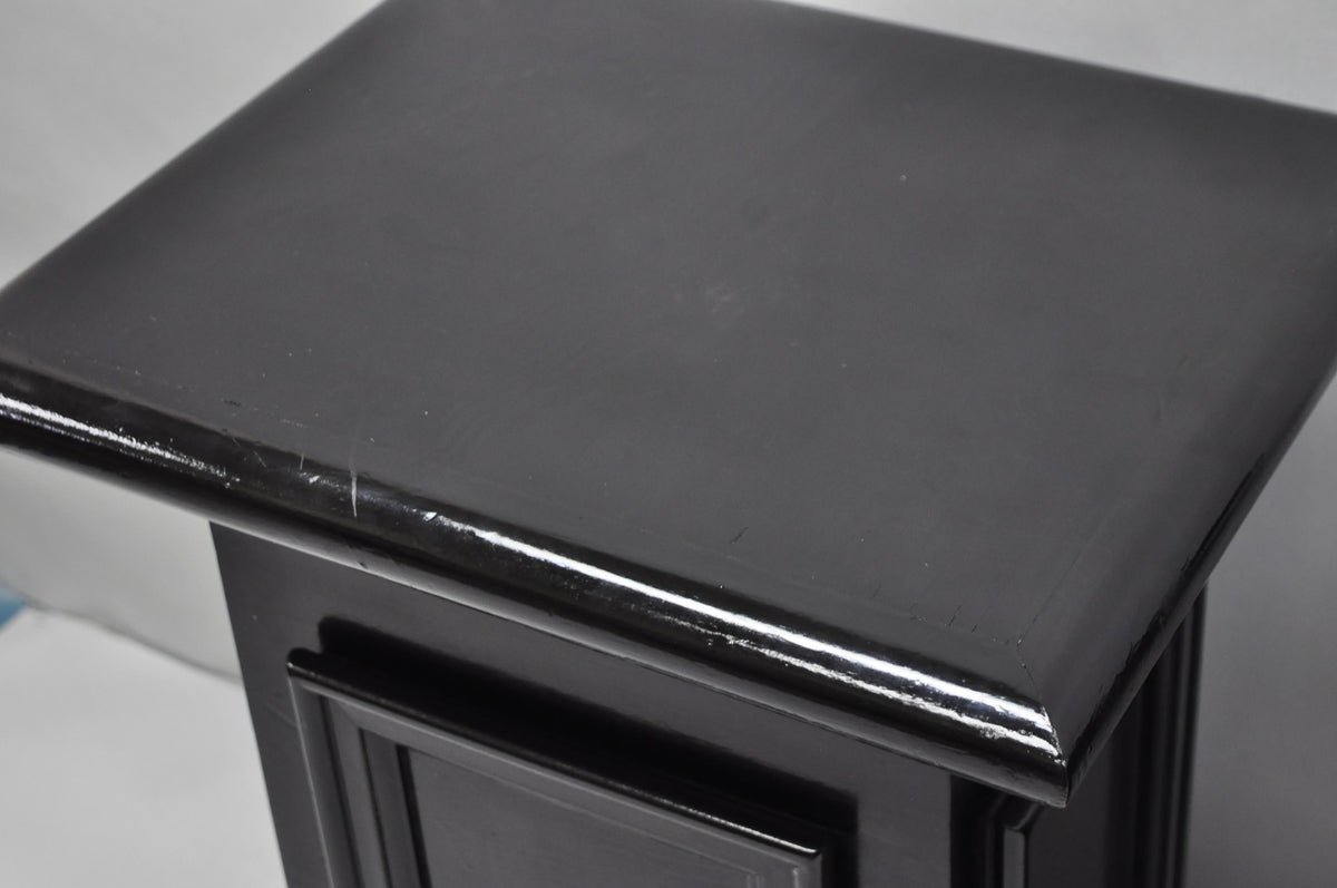 Vintage French Empire Style Black Lacquer Painted Pedestal Column End Table Pair