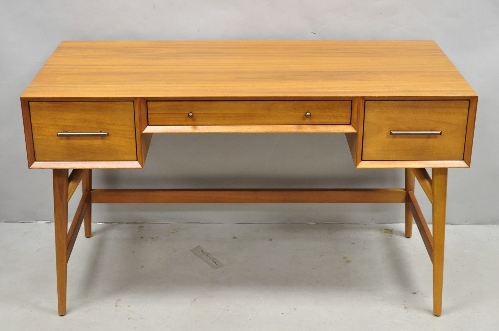 West Elm Williams Sonoma Mid Century Modern Acacia Teak Style Writing Desk (B)