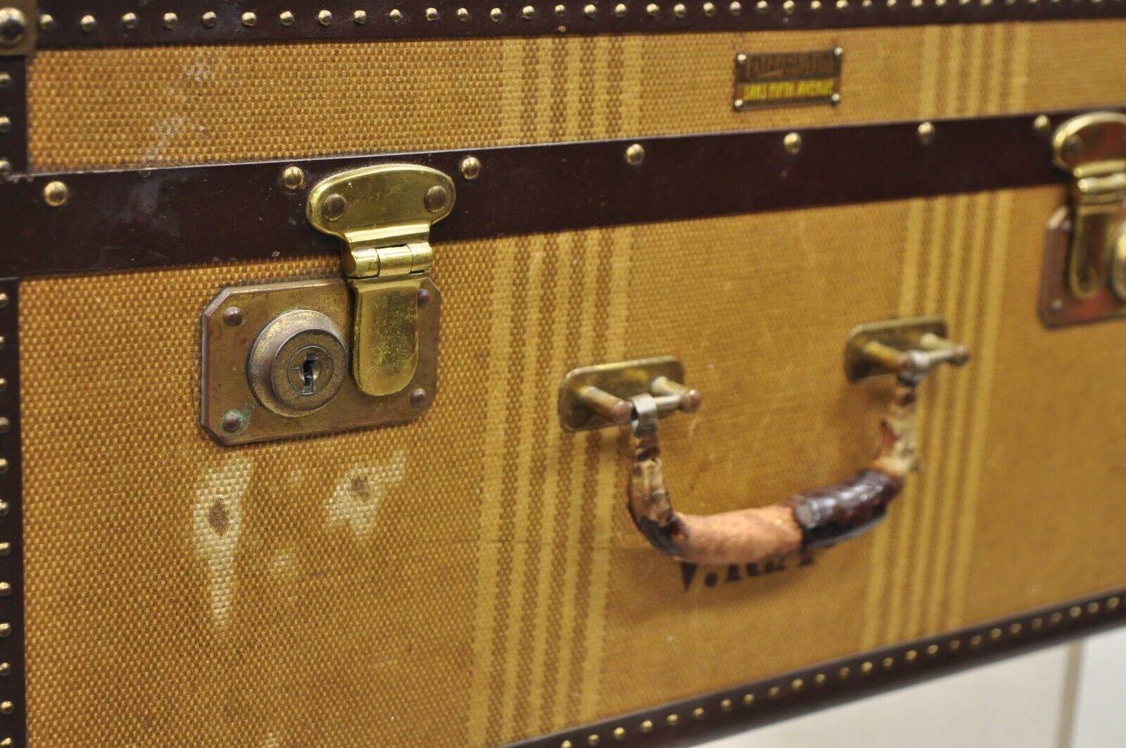 Vintage Hartmann Trunk Co Pathfinder Imperial Canvas Suitcase Luggage Hat Trunk
