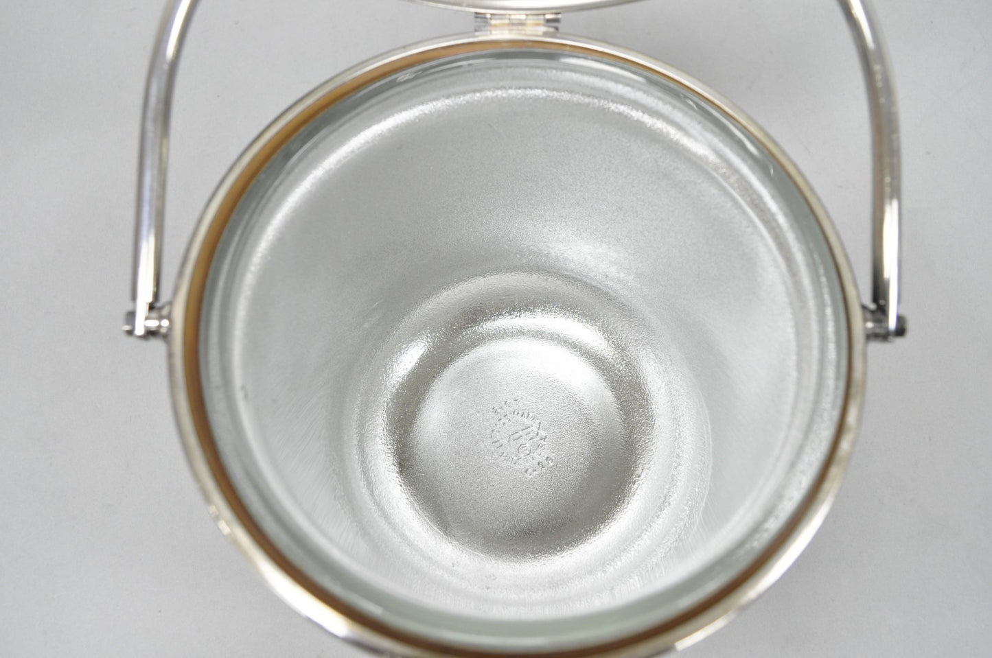 Mid Century Modern Sheffield Silver Plated Reticulating Hinge Ice Bucket w Tongs