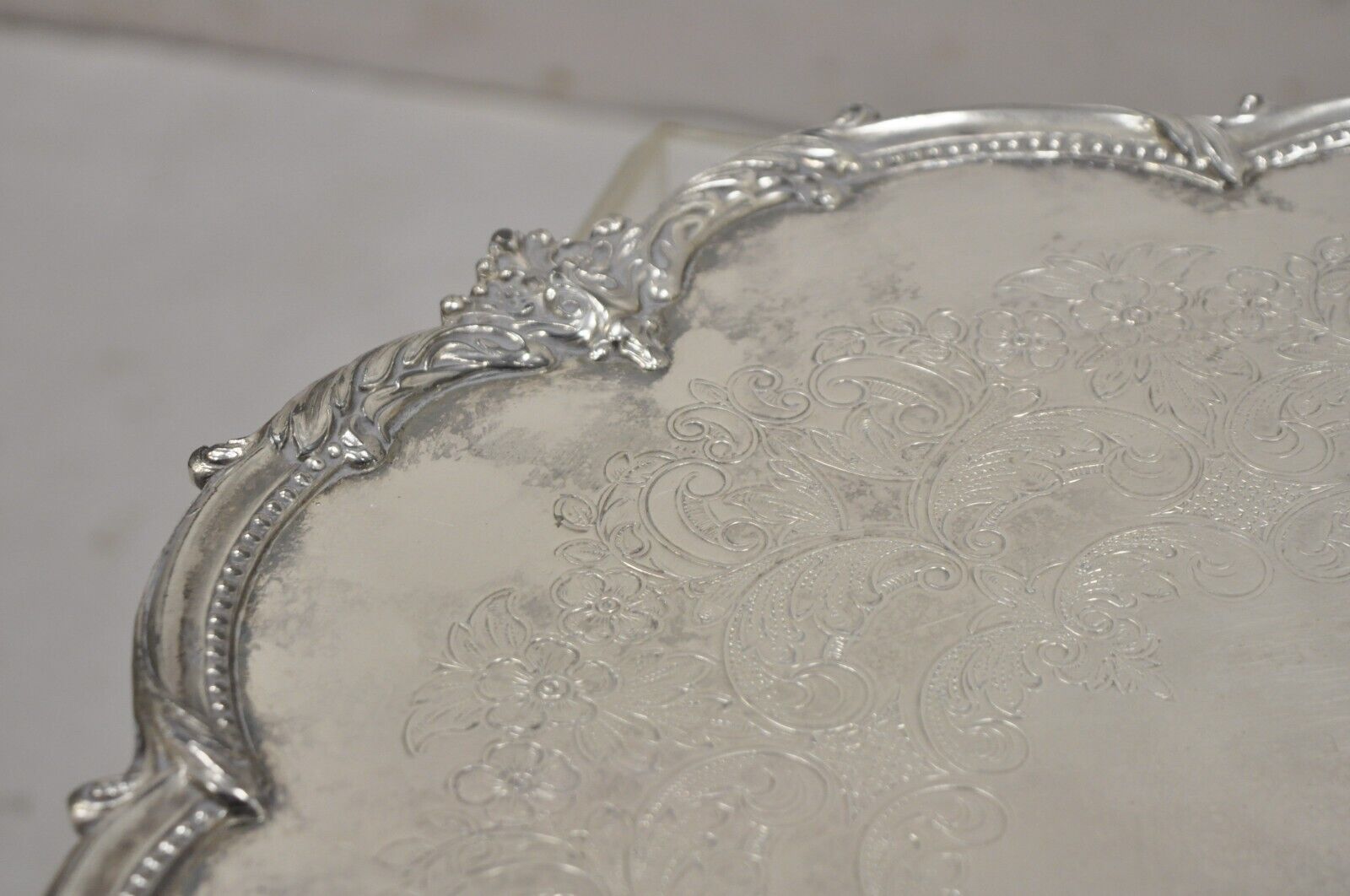 Vintage Victorian Silver Plated Round Scalloped Edge Dish Serving Platter Tray