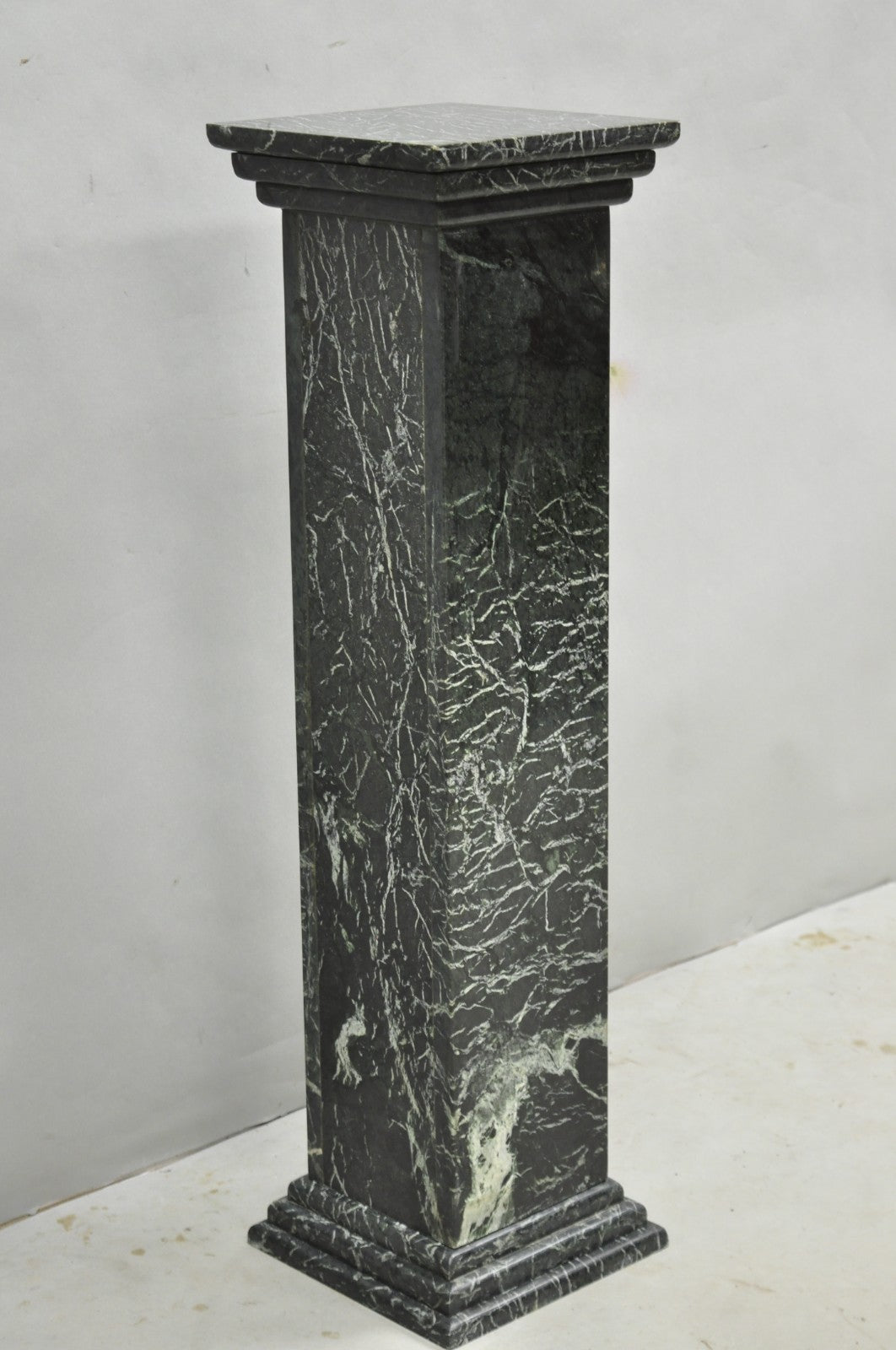 Vintage Italian Classical Style Dark Green Marble Square Column Pedestal Stand