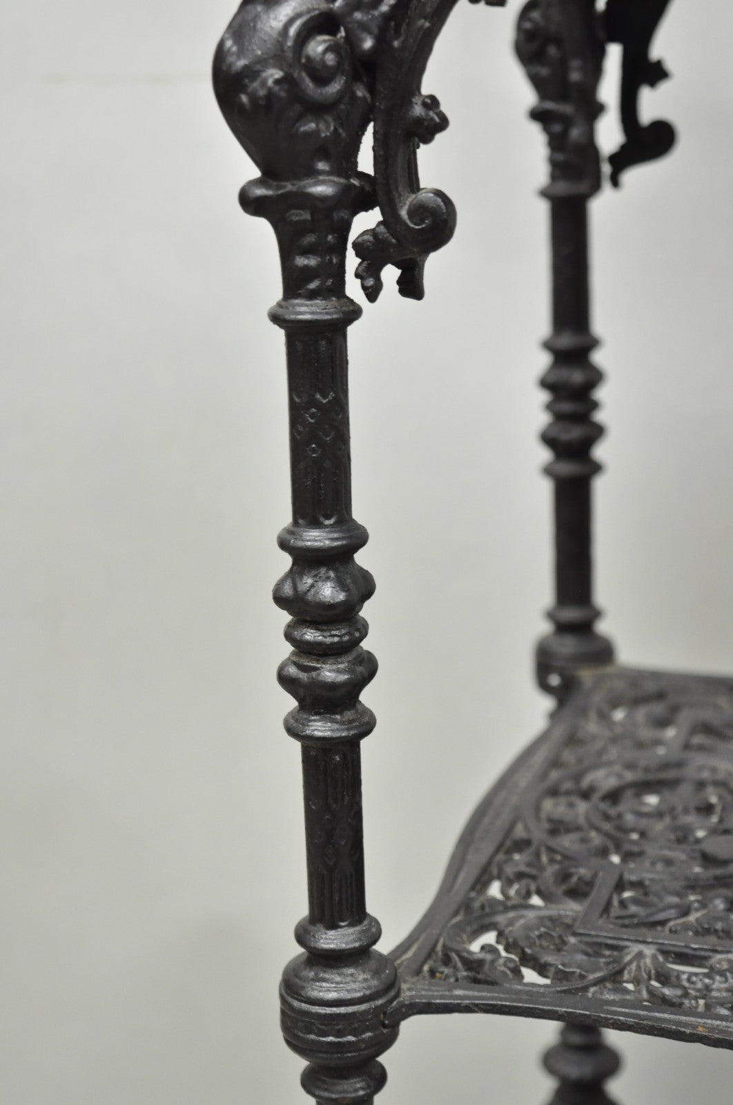 Antique French Renaissance Victorian Cast Iron Figural 3 Tier Plant Stand Table