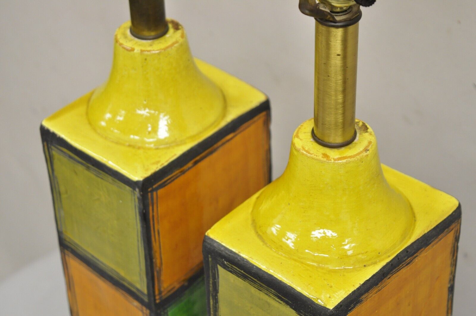 Aldo Londi Bitossi Italy Mid Century Modern Ceramic Square Vase Table Lamp Pair