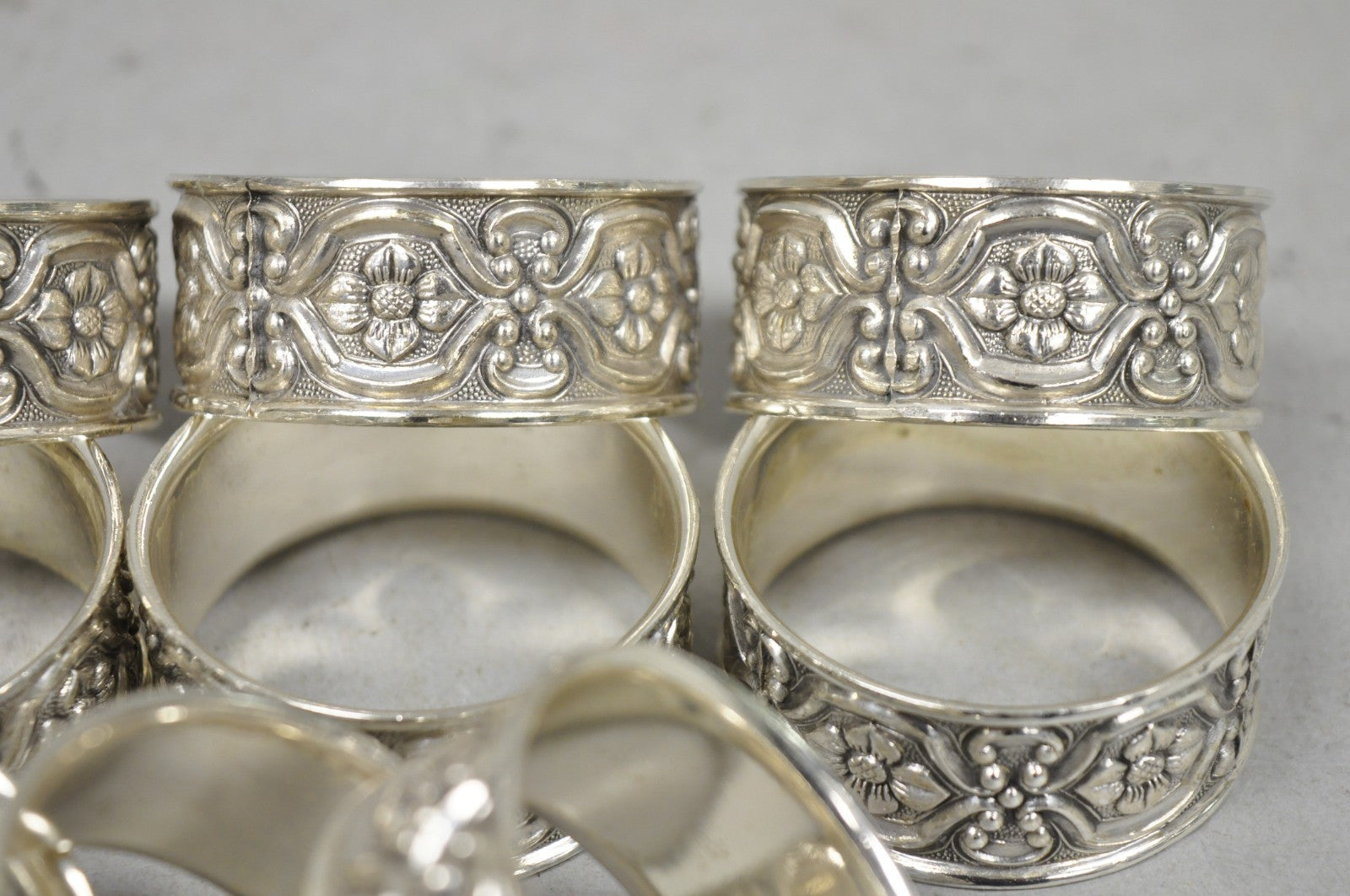 Vintage Victorian Style Silver Plated Floral Embossed Napkin Rings - Set of 12