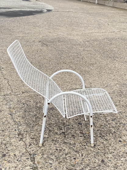 Vintage Mid Century Modern Reclining Wrought Iron Sculptural Patio Lounge Chair