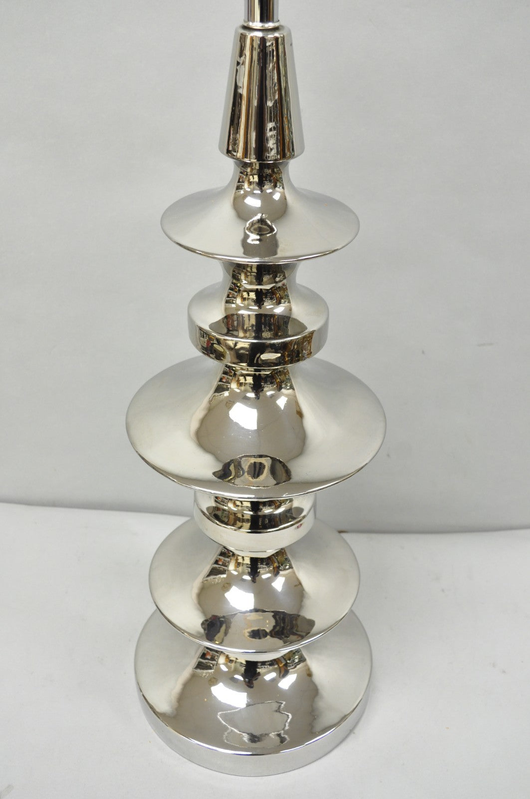 Vintage Italian Mid Century Modern Tall Sculptural Silver Ceramic Table Lamp