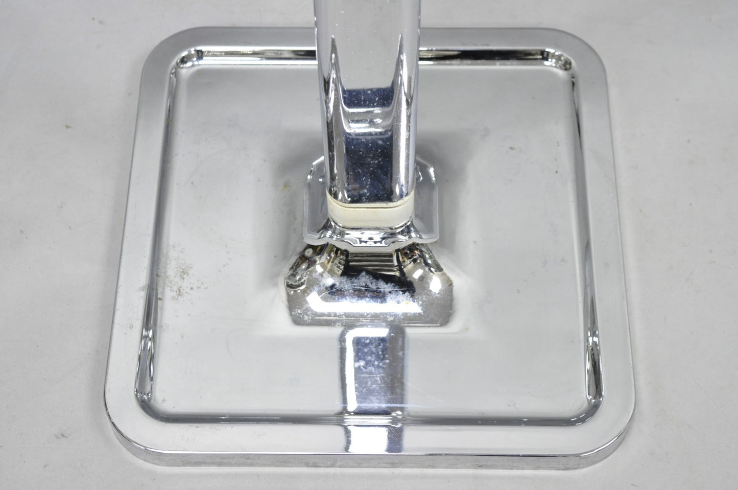 Vintage Postmodern Silver Chrome Metal Sculptural Modernist Pole Floor Lamp