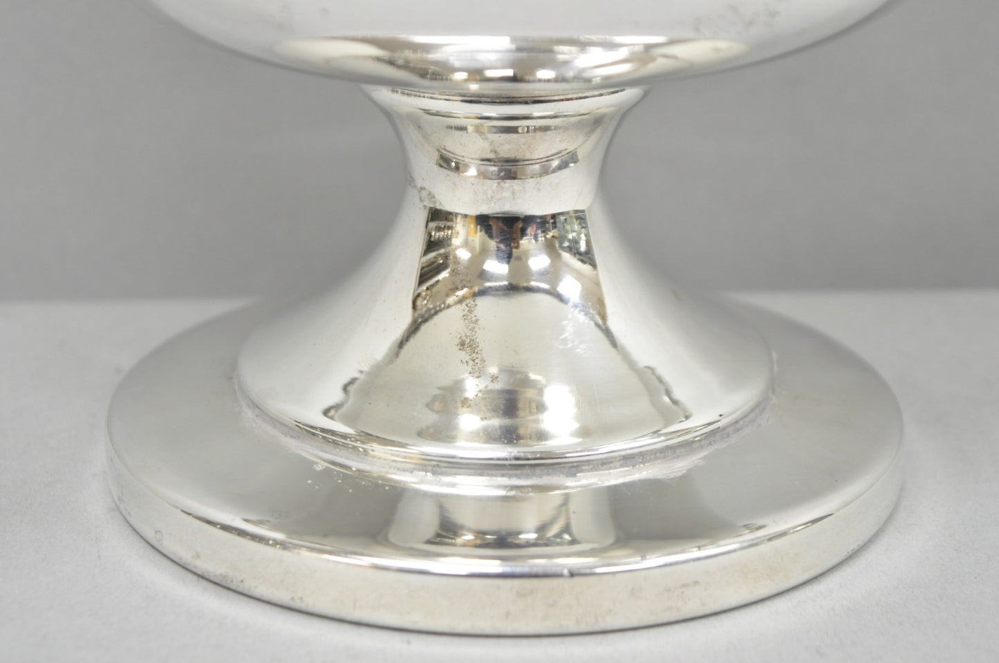 Vintage Towle Silver Plated Trophy Cup Urn Champagne Chiller Bar Ice Bucket