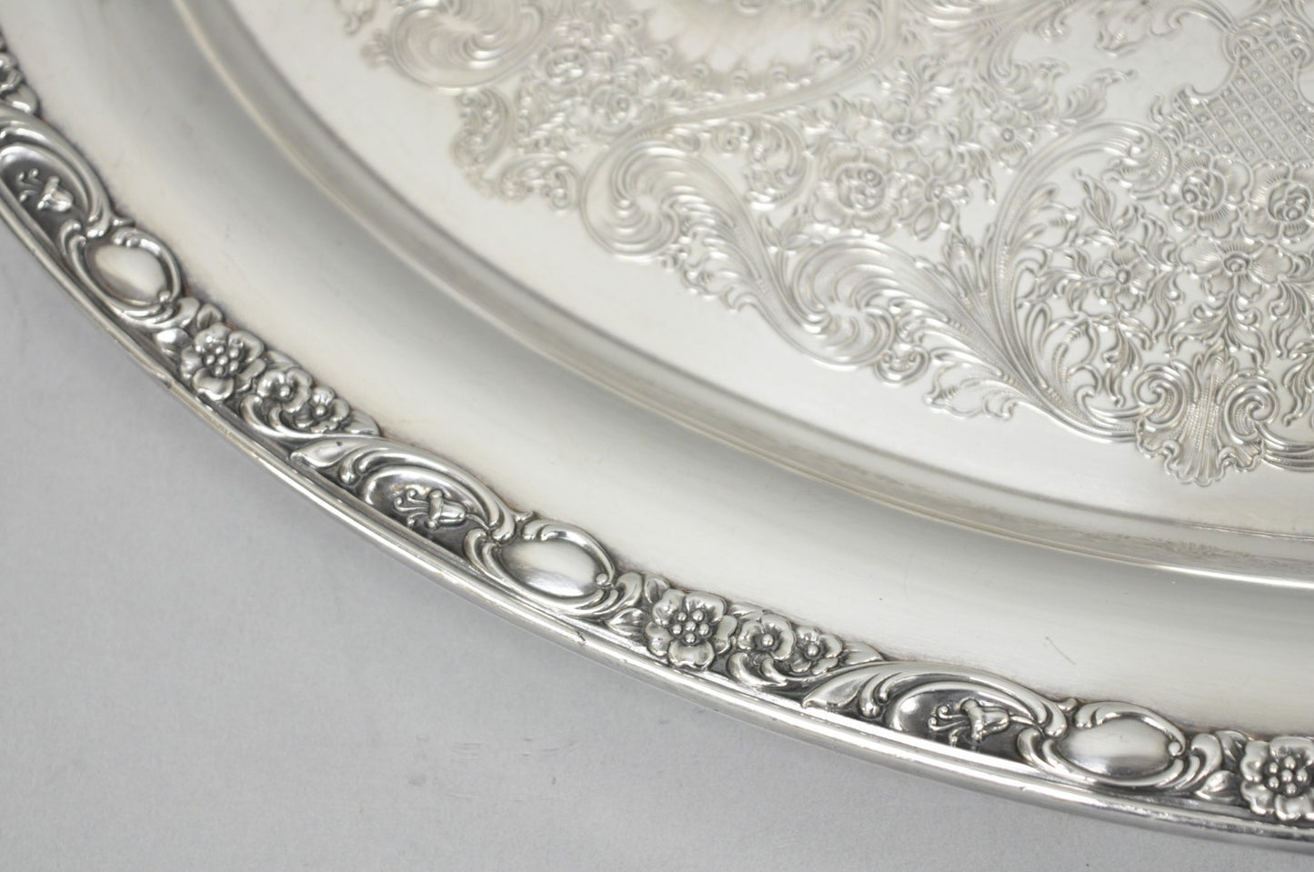 Vintage WM Rogers & Son "Victorian Rose" Silver Plated Oval Serving Platter Tray
