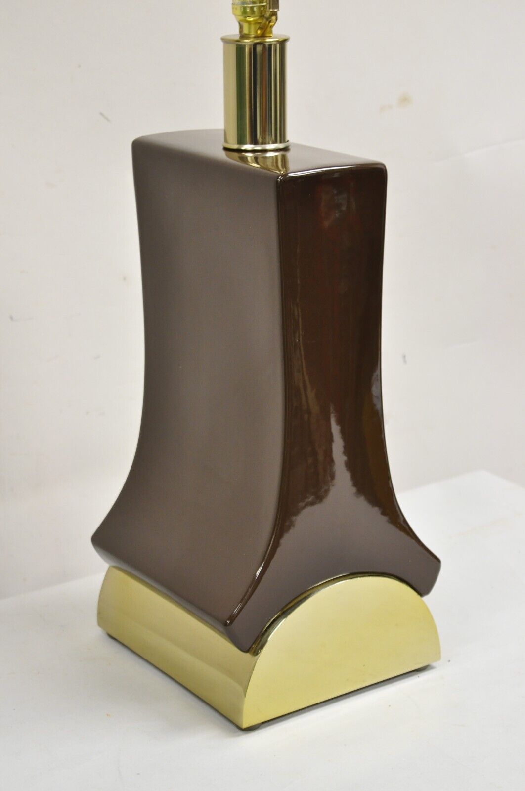 Vintage Laurel Mid Century Modernist Chocolate Brown Ceramic & Brass Table Lamp