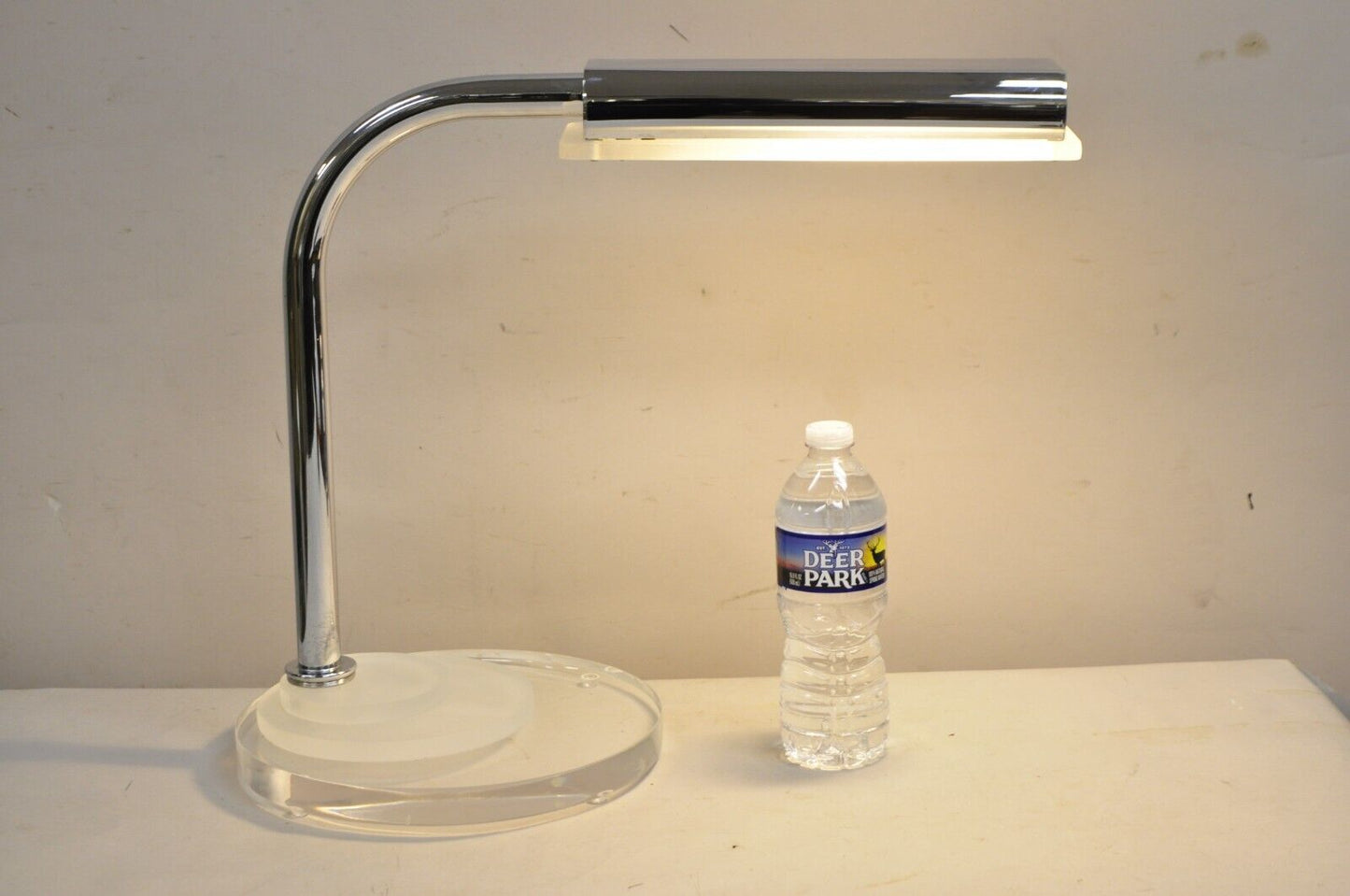 Vintage Mid Century Modern Sculptural Chome & Lucite Arch Table Desk Lamp