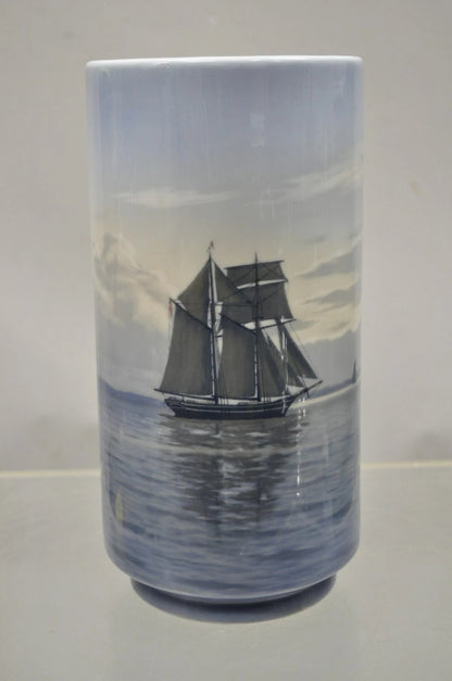 Vintage Royal Copenhagen 13" Blue White Porcelain Nautical Ship Vase 1634 33.B