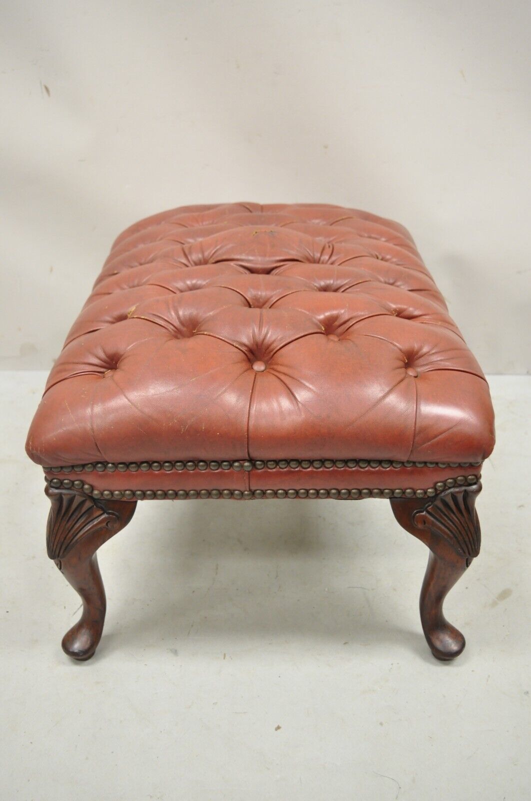 Vtg Brown Leather English Chesterfield Queen Anne Style Tufted Ottoman Footstool