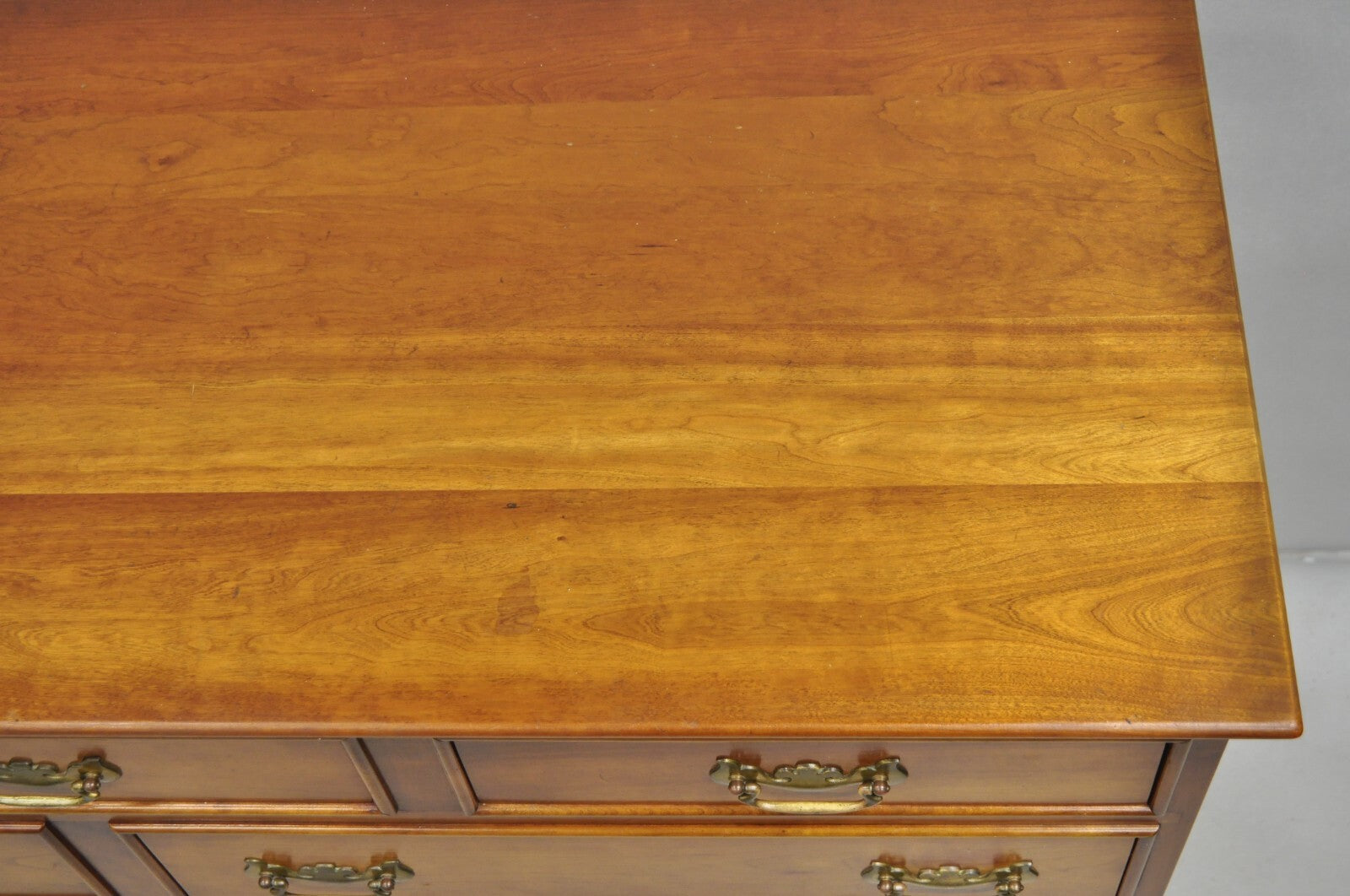 Vintage L&JG Stickley Cherry Wood Chippendale Style 9 Drawer Credenza Dresser