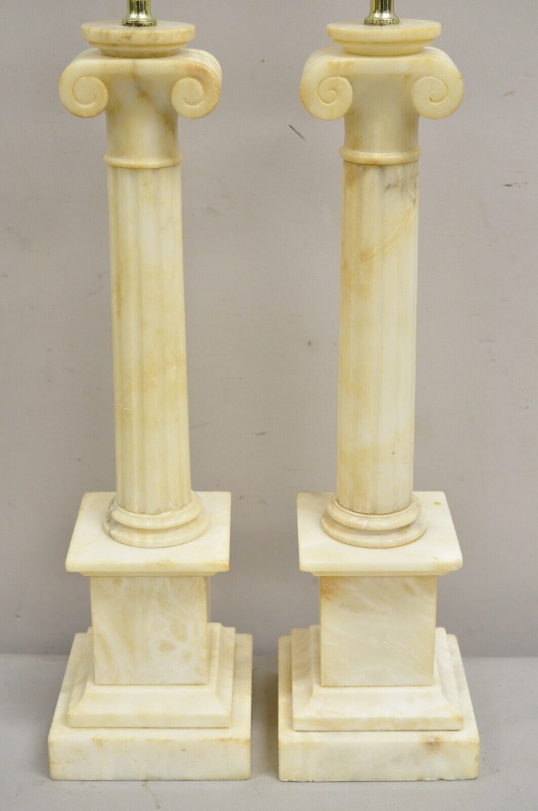 Antique Italian Neoclassical Marble Alabaster Corinthian Column Table Lamp Pair