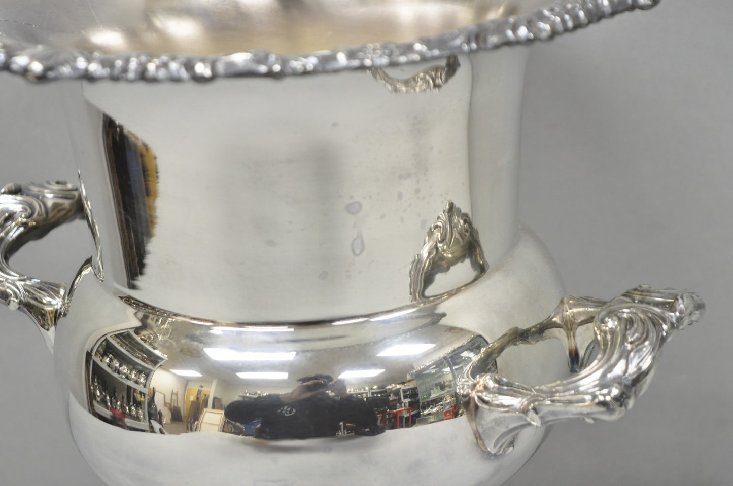 Vintage Sheridan Silver Plated Trophy Cup Urn Champagne Chiller Ice Bucket