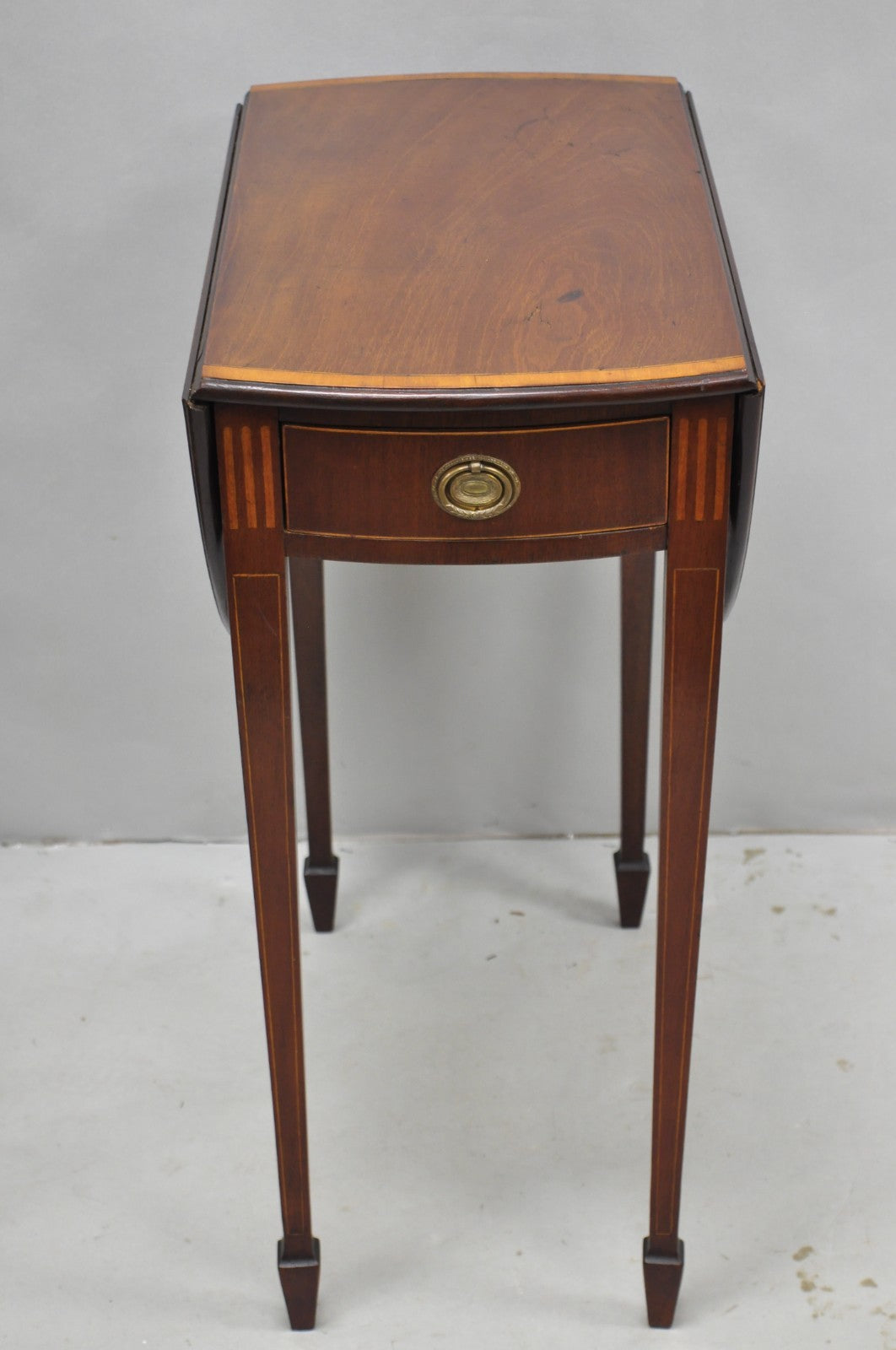 Antique Federal Mahogany Satinwood Inlay Narrow Dropleaf Pembroke Side Table
