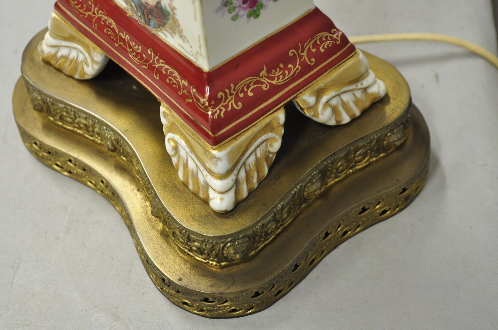 Antique French Red Paris Porcelain Style Urn Form Table Lamp by SGK China, Japan