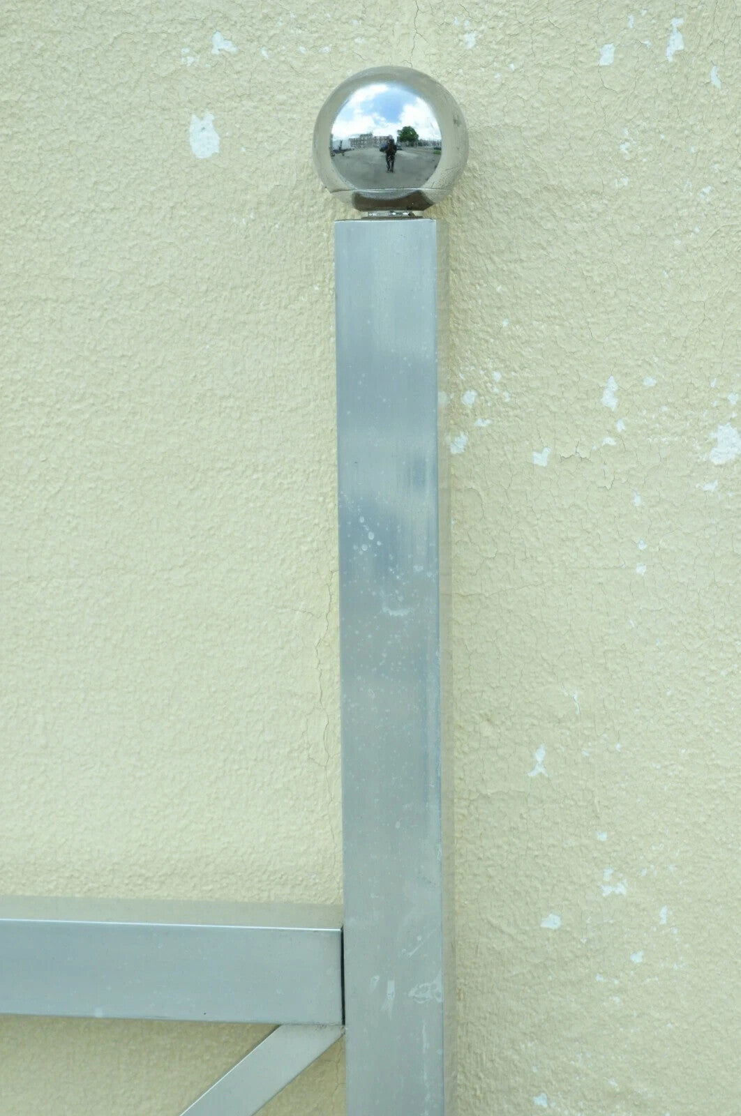 Mid Century Modern Aluminum Metal Finial Post X-Frame Queen Size Bed Headboard