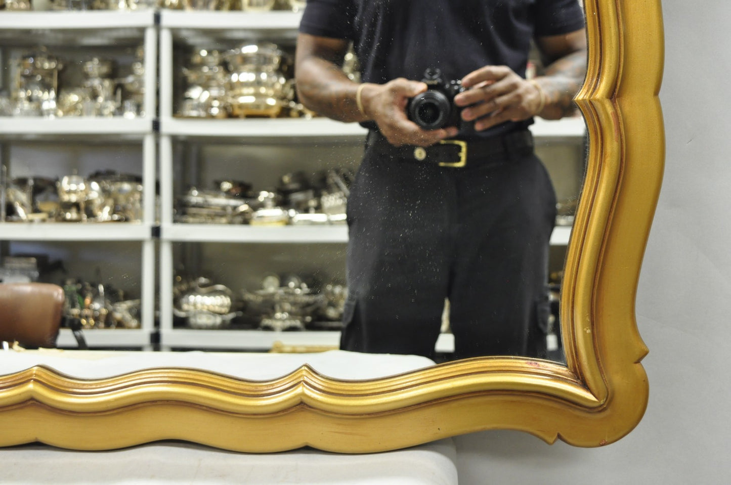 Vintage Hollywood Regency Gold Scalloped Serpentine Wood Frame Wall Mirror