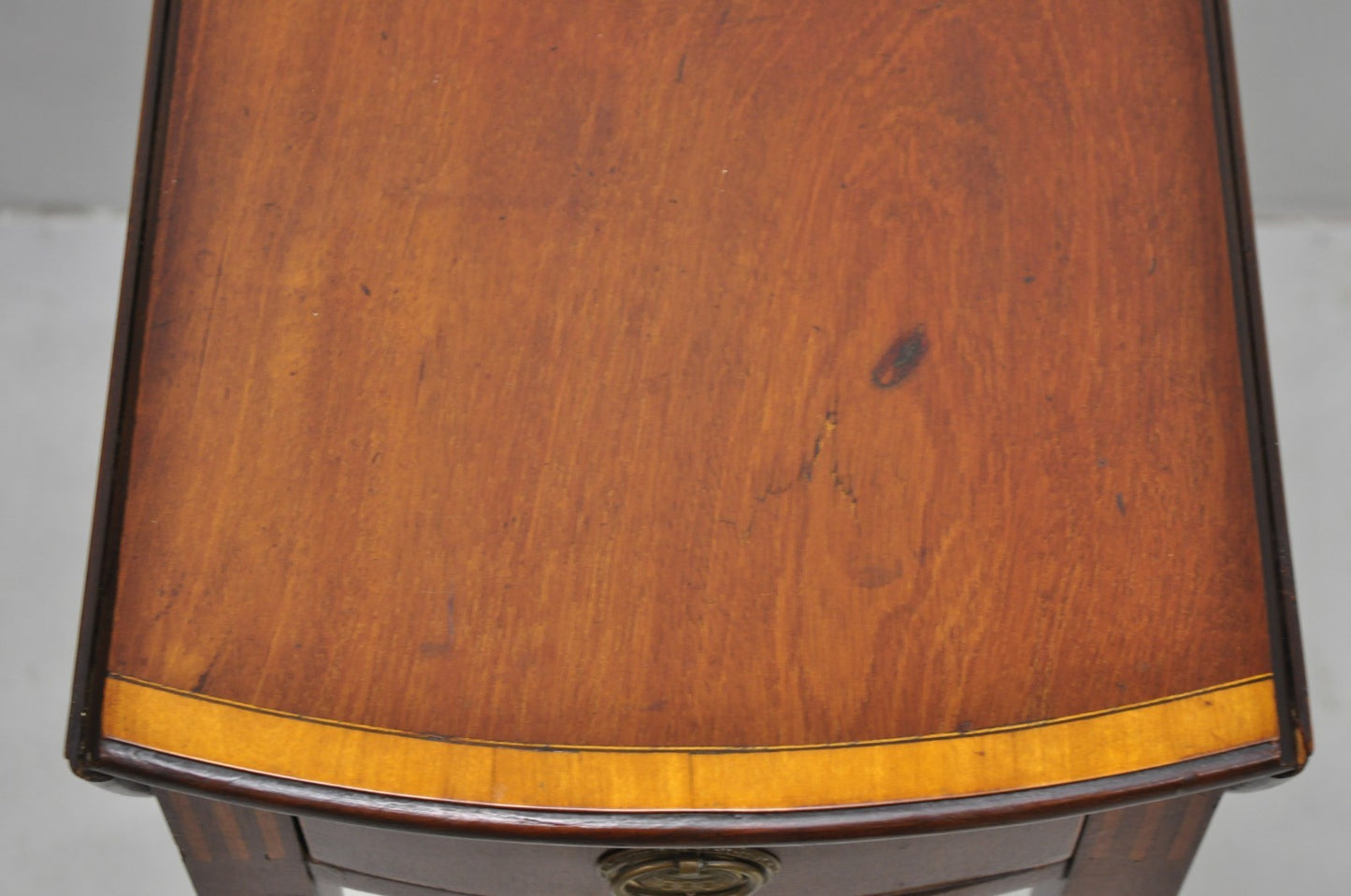 Antique Federal Mahogany Satinwood Inlay Narrow Dropleaf Pembroke Side Table