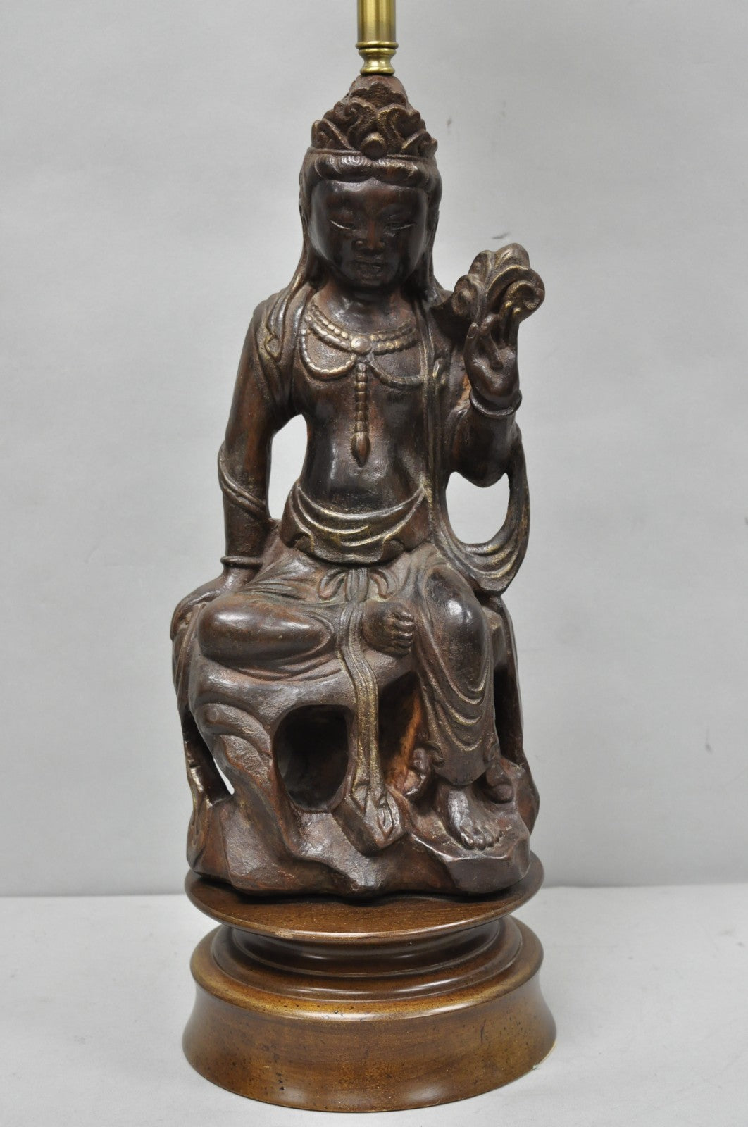Vintage Buddhist Kuan Yin Brown Ceramic Sculpture Figure Table Lamp w/ Shade