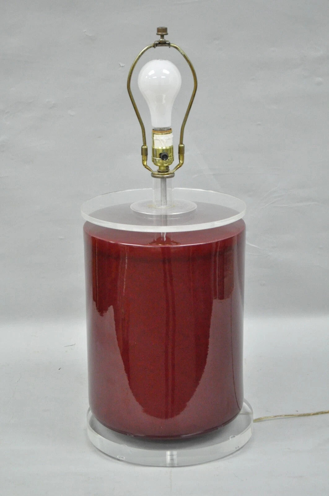 Vintage Mid Century Modern Red Ceramic Cylinder & Lucite Modernist Table Lamp