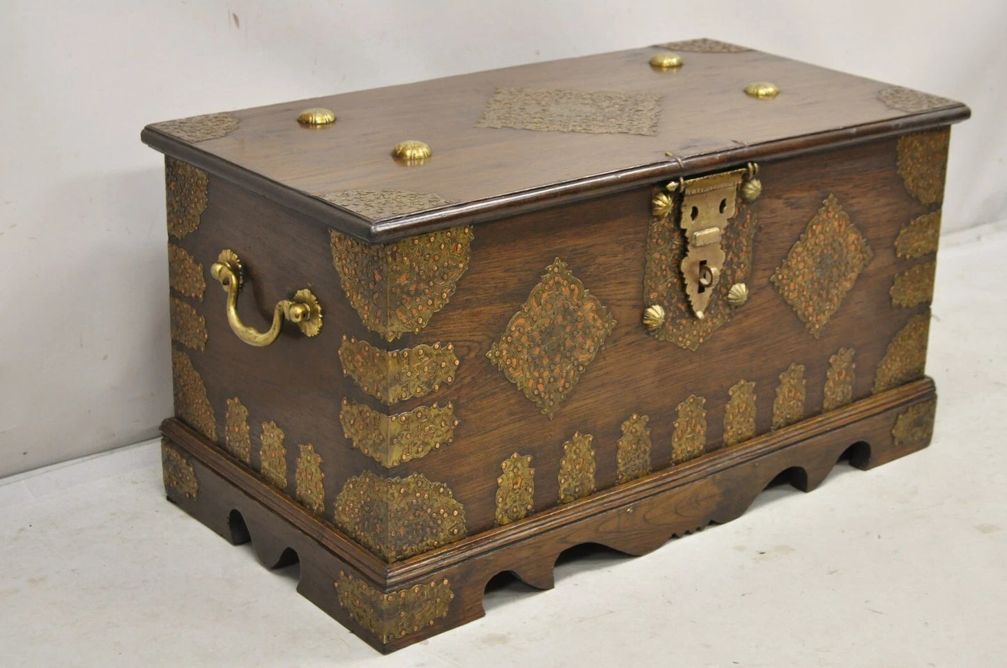 Antique Anglo Indian Oak Wood & Brass Mounted Syrian Coffer Blanket Chest Trunk