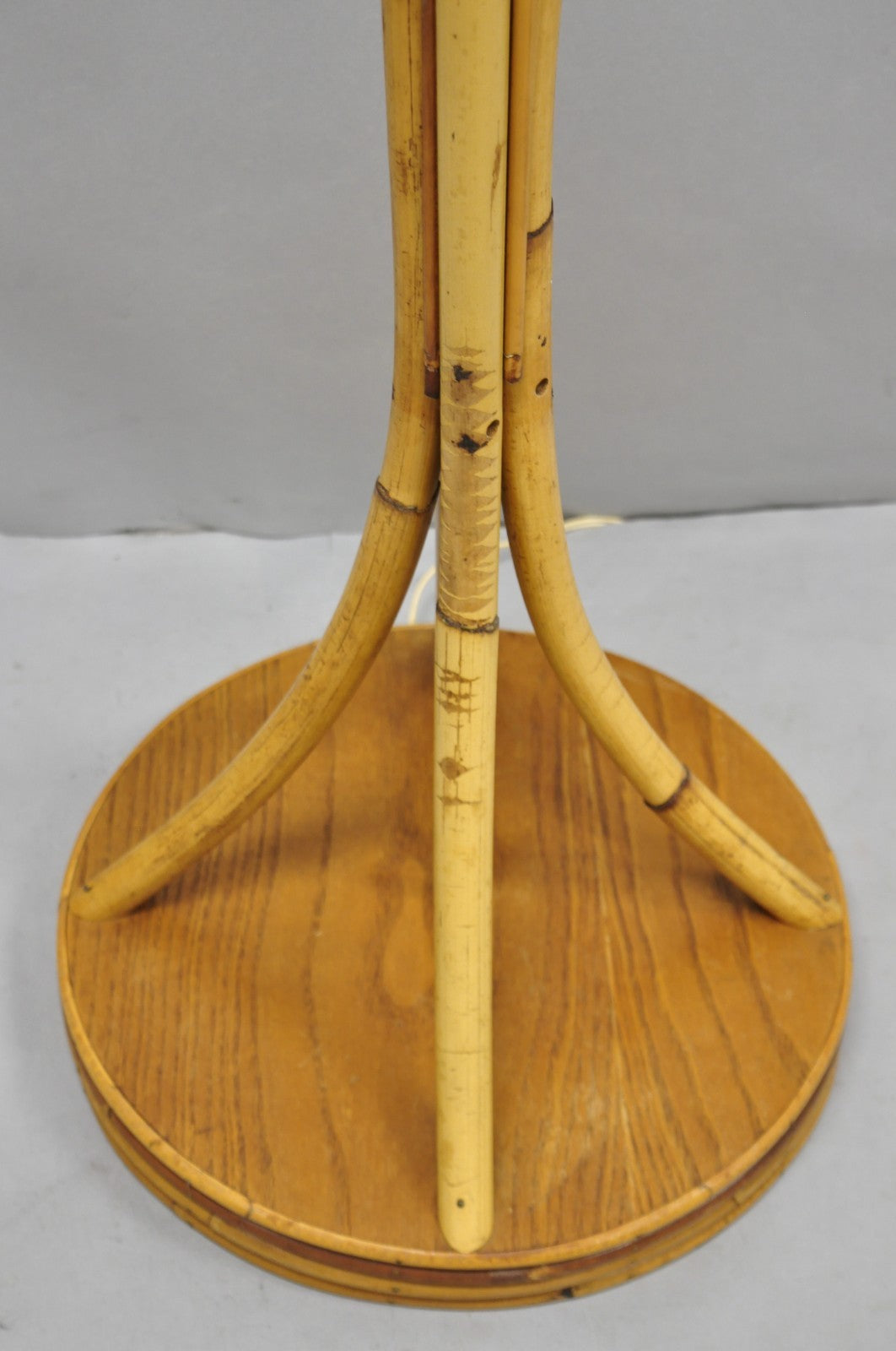 Vintage Mid Century Modern Wrapped Wooden Bamboo Tiki Room Pole Floor Lamp