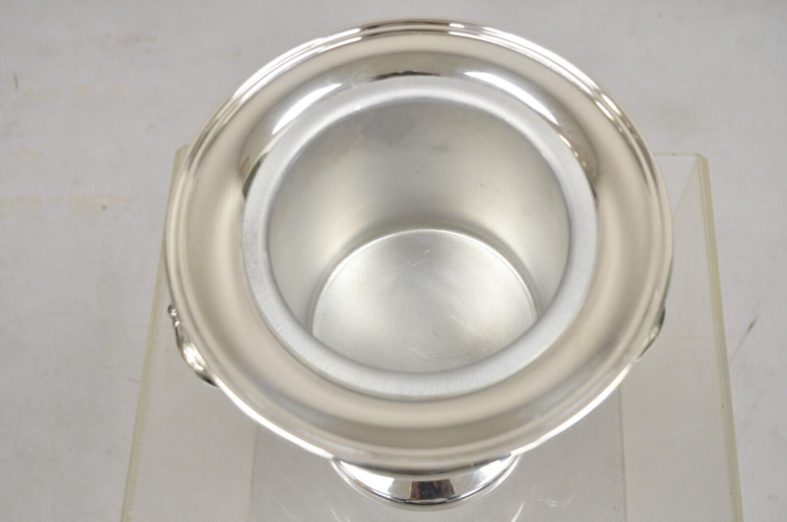 Reed & Barton Twin Handle Silver Plated Trophy Cup Champagne Chiller Ice Bucket