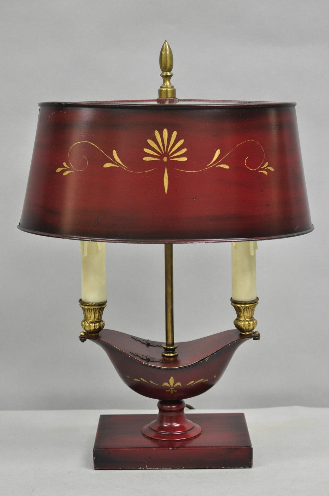 Vintage French Empire Red Painted Tole Metal Bouillotte Desk Table Lamp w/ Shade