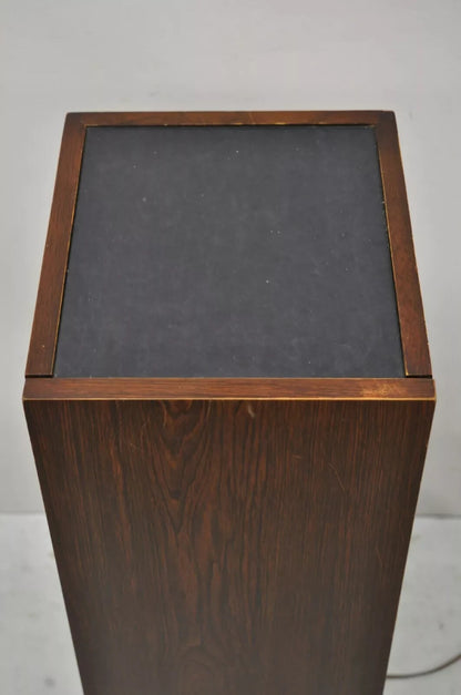 Vintage Magnavox Mid Century Tower Column Pedestal Rodeo Stereo 8 Track Console
