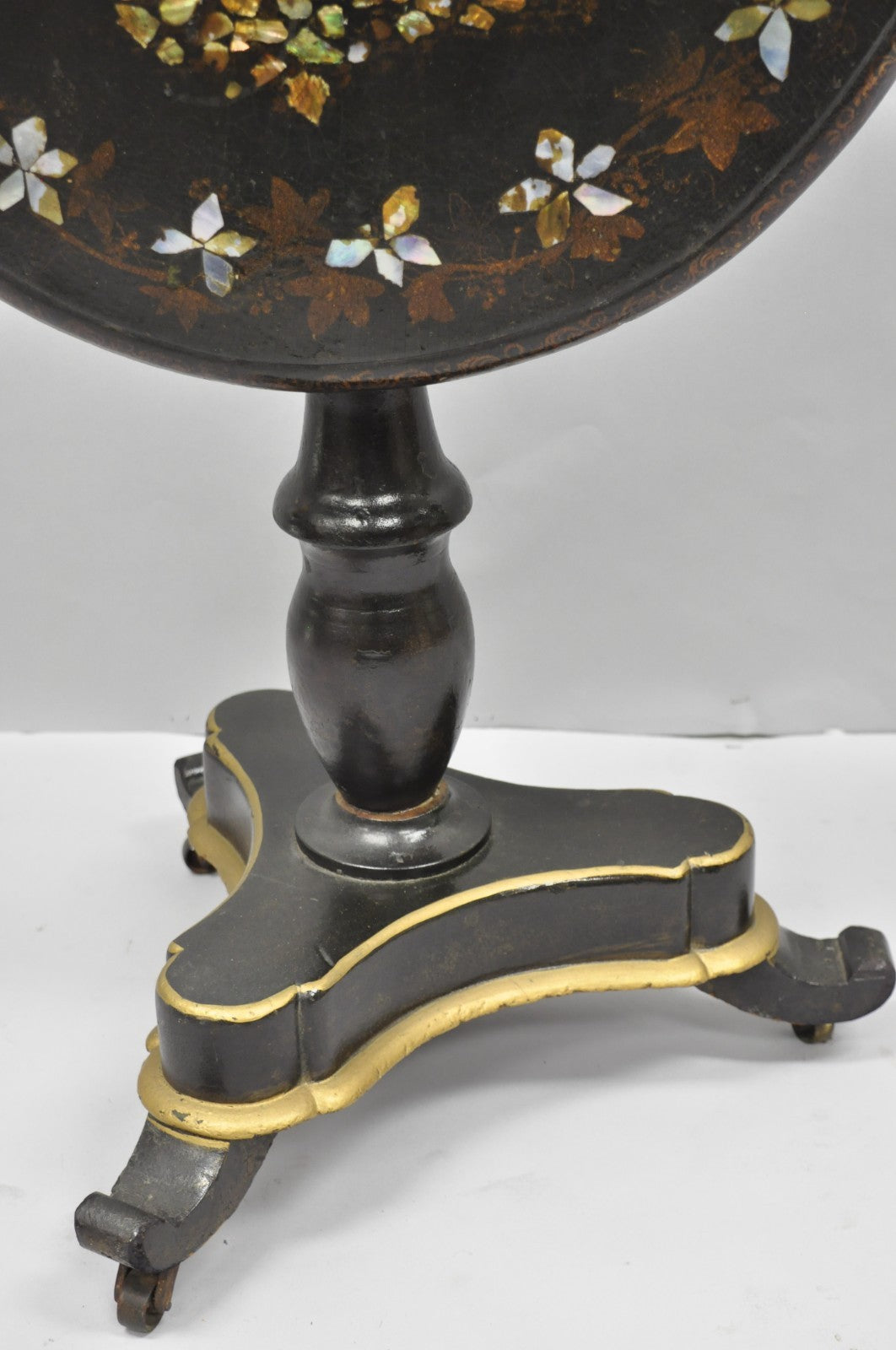 Antique English Victorian Mother of Pearl Inlay Black Lacquer Tilt Top Table