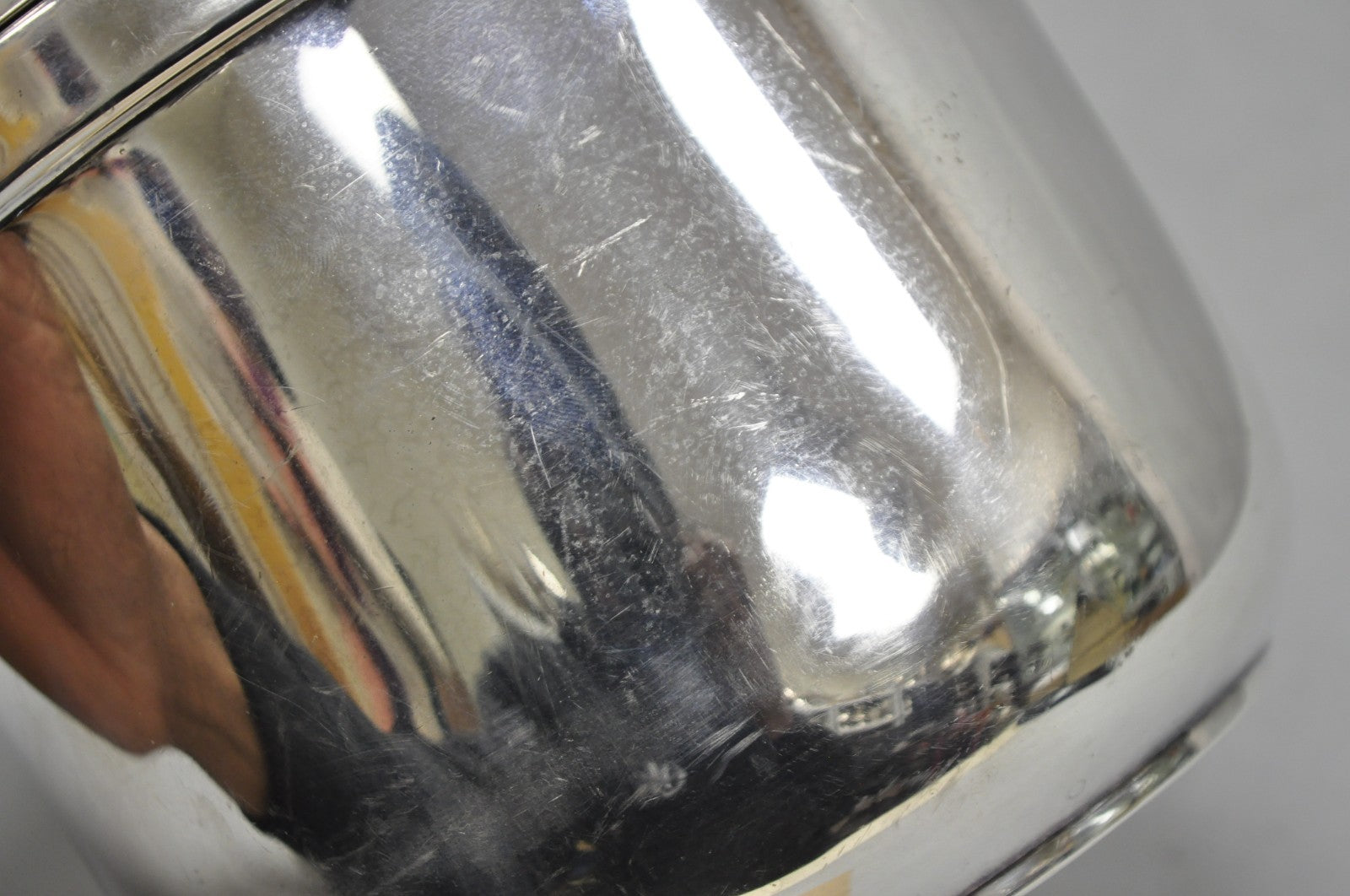 Gorham YC141 Mid Century Modern Silver Plated Reticulating Hinge Ice Bucket