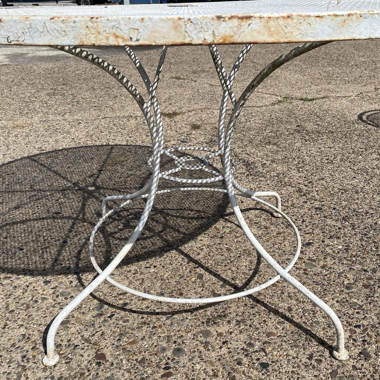 Vintage Mid Century Modern Woodard Style Wrought Iron Garden Patio Dining Set 5p