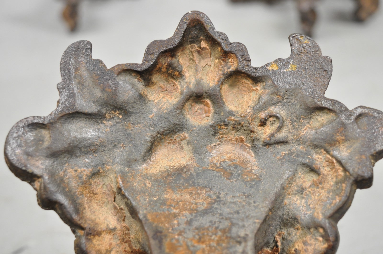 Victorian Style Cast Iron Bathtub Lion Claw Foot Paw Feet Floral Design 4 Pc Set