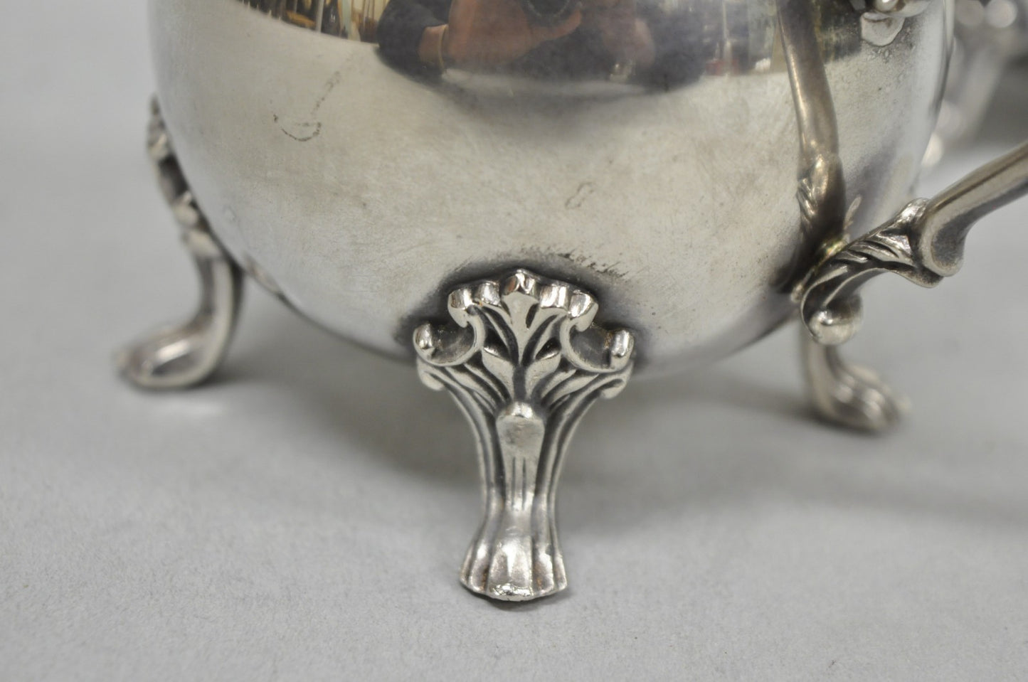 Vintage Sheridan Victorian Silver Plated Footed Lidded Sugar Bowl & Creamer Set
