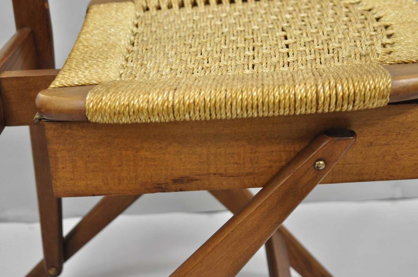 Vintage Mid Century Italian Modern Beech Wood Clothing Valet Chair Seat (A)