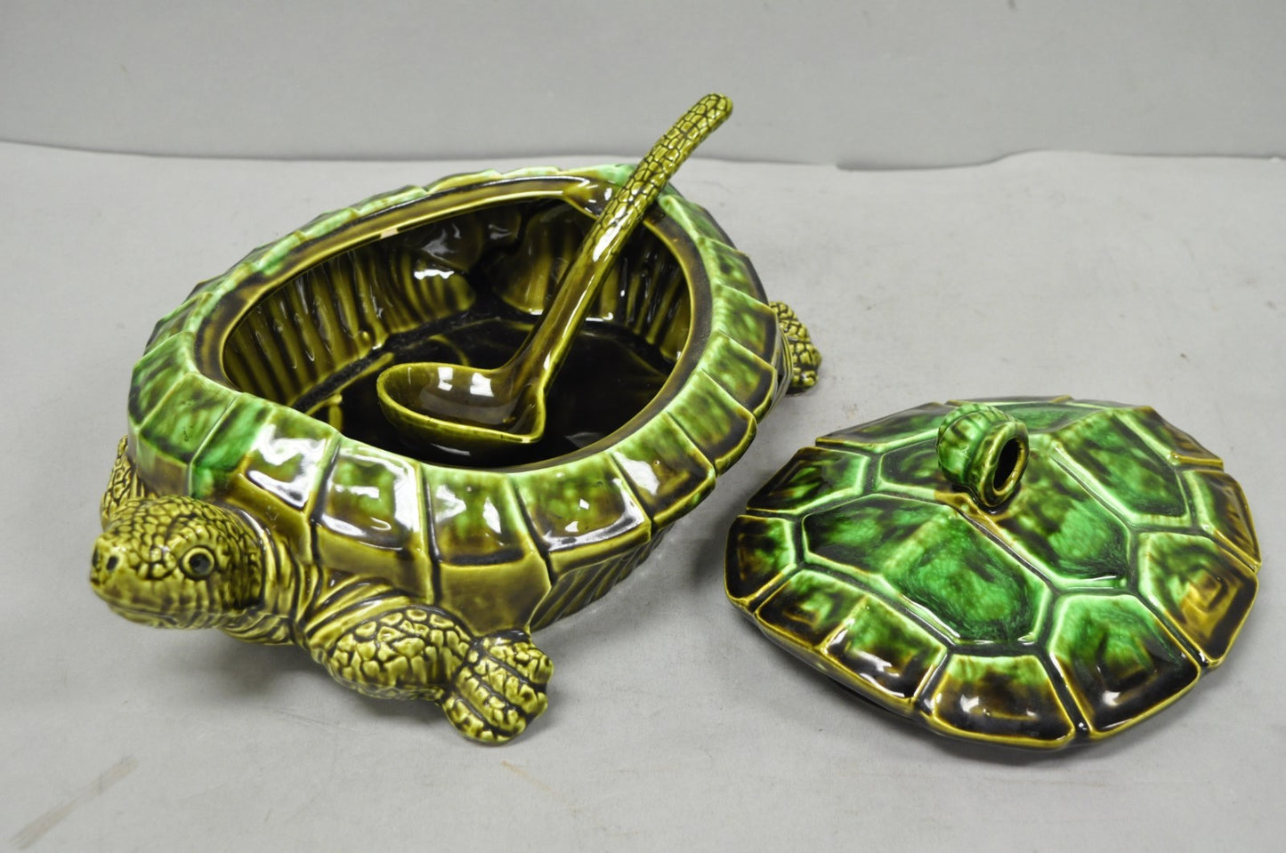 Vintage Tilso Japan Mid Century Modern Green Ceramic Figural Turtle Soup Tureen