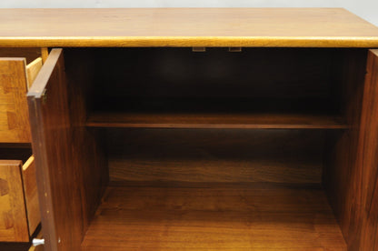 Vintage Lane Acclaim Mid Century Modern Walnut Dovetail Buffet Credenza Cabinet