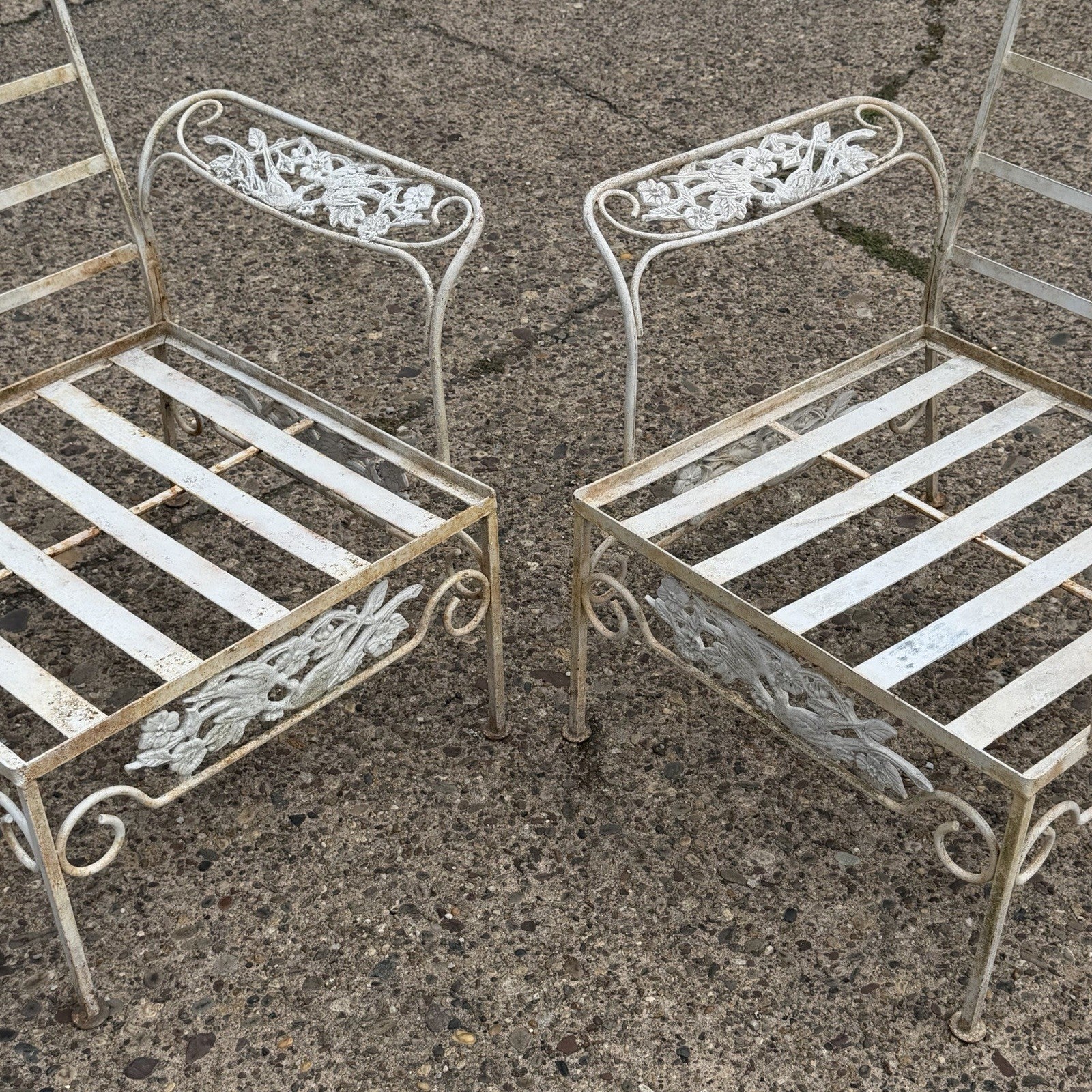 Vintage Russell Woodard "Kissing Birds" Wrought Iron Patio Lounge Chair - Pair