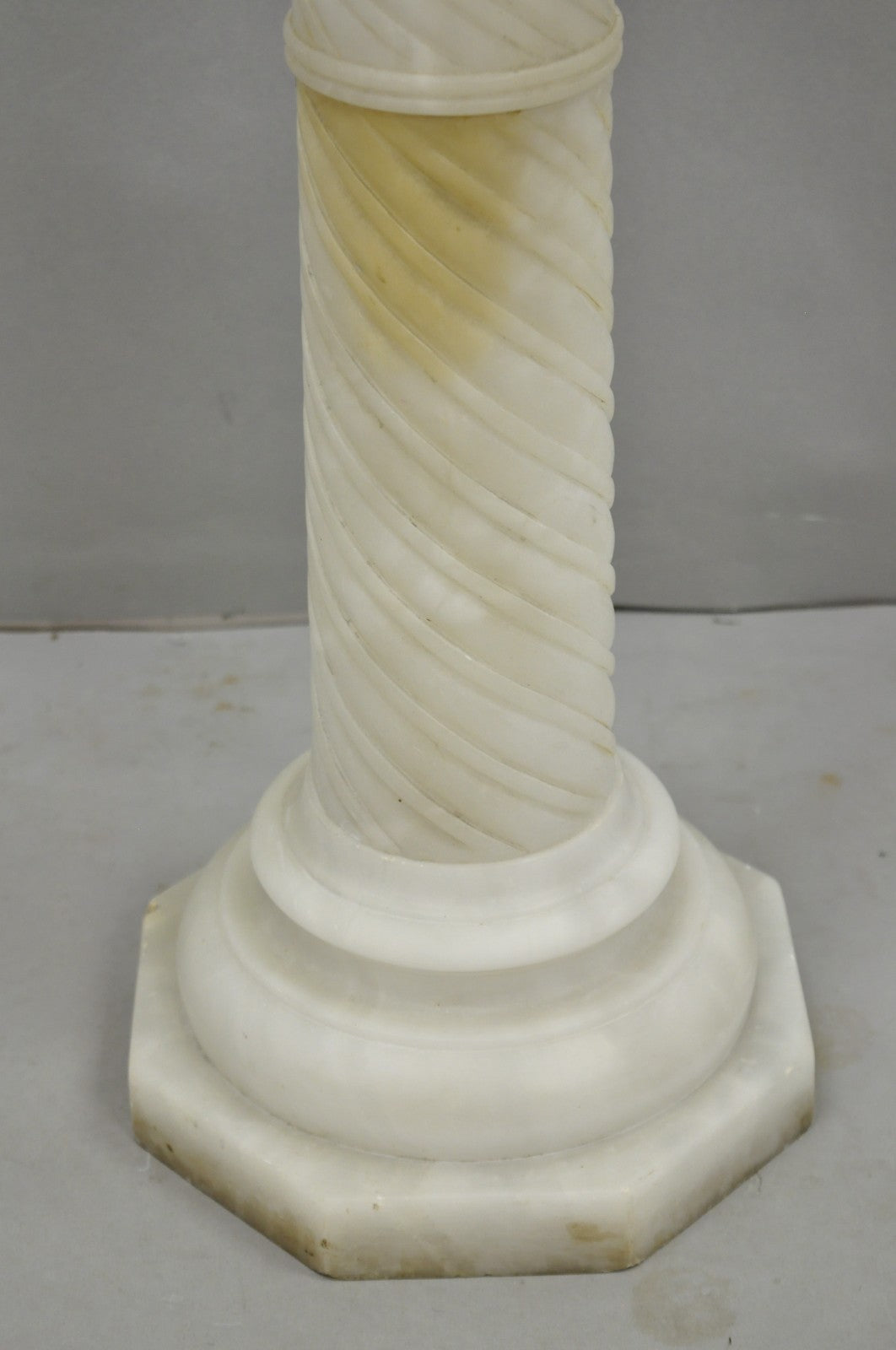 Antique Italian Neoclassical Carved Alabaster Spiral Column Narrow Pedestal