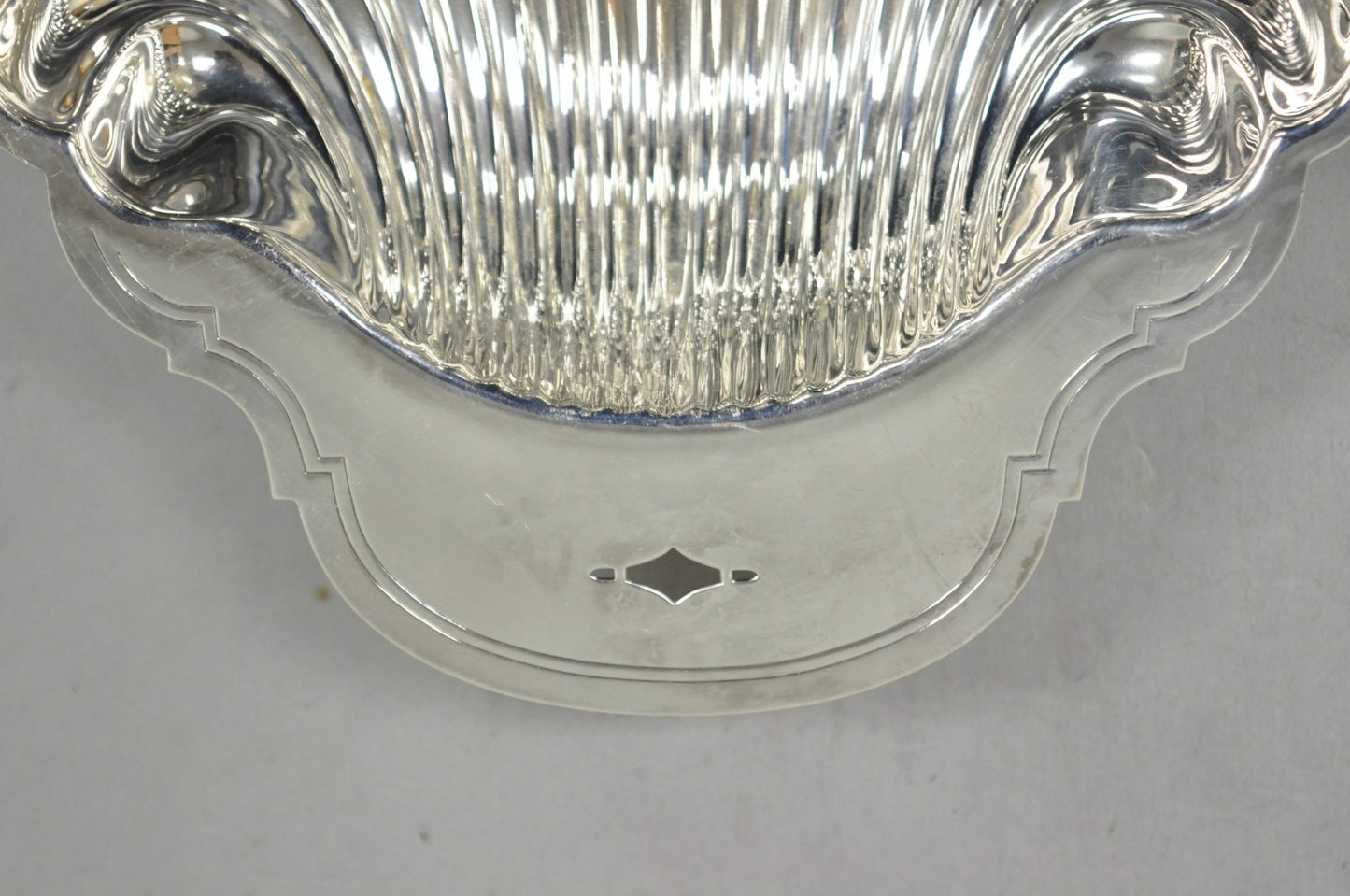 Vintage Mid Century Modern WM Rogers Silver Plated Clam Shell Serving Dish