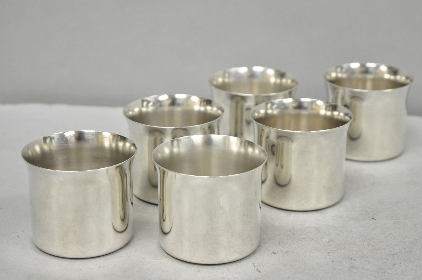 International Silver Mid Century Modern Silver Plated Punch Bowl Cups, Set of 12