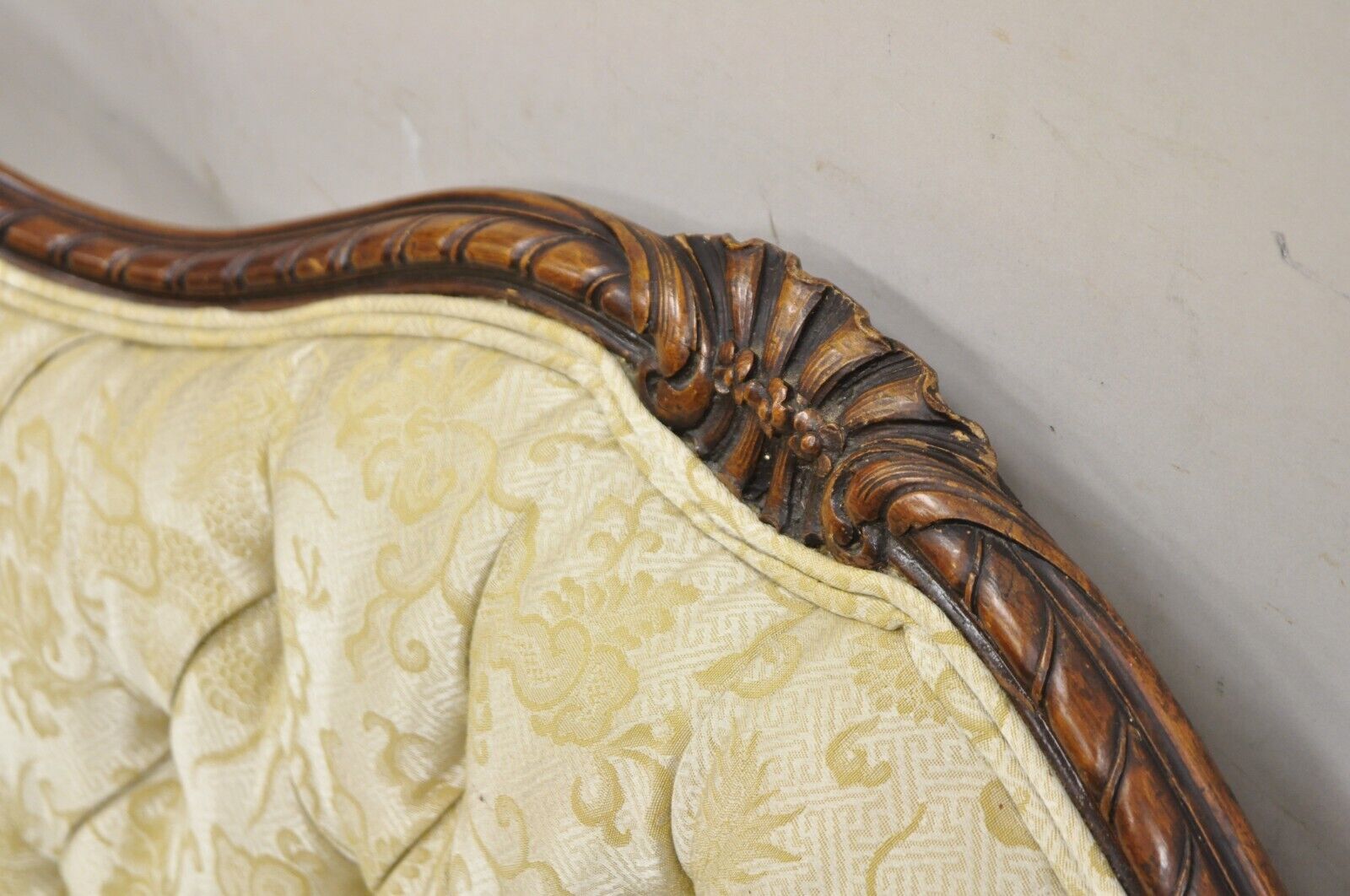 Antique French Louis XV Style Carved Walnut Serpentine Settee Sofa Loveseat
