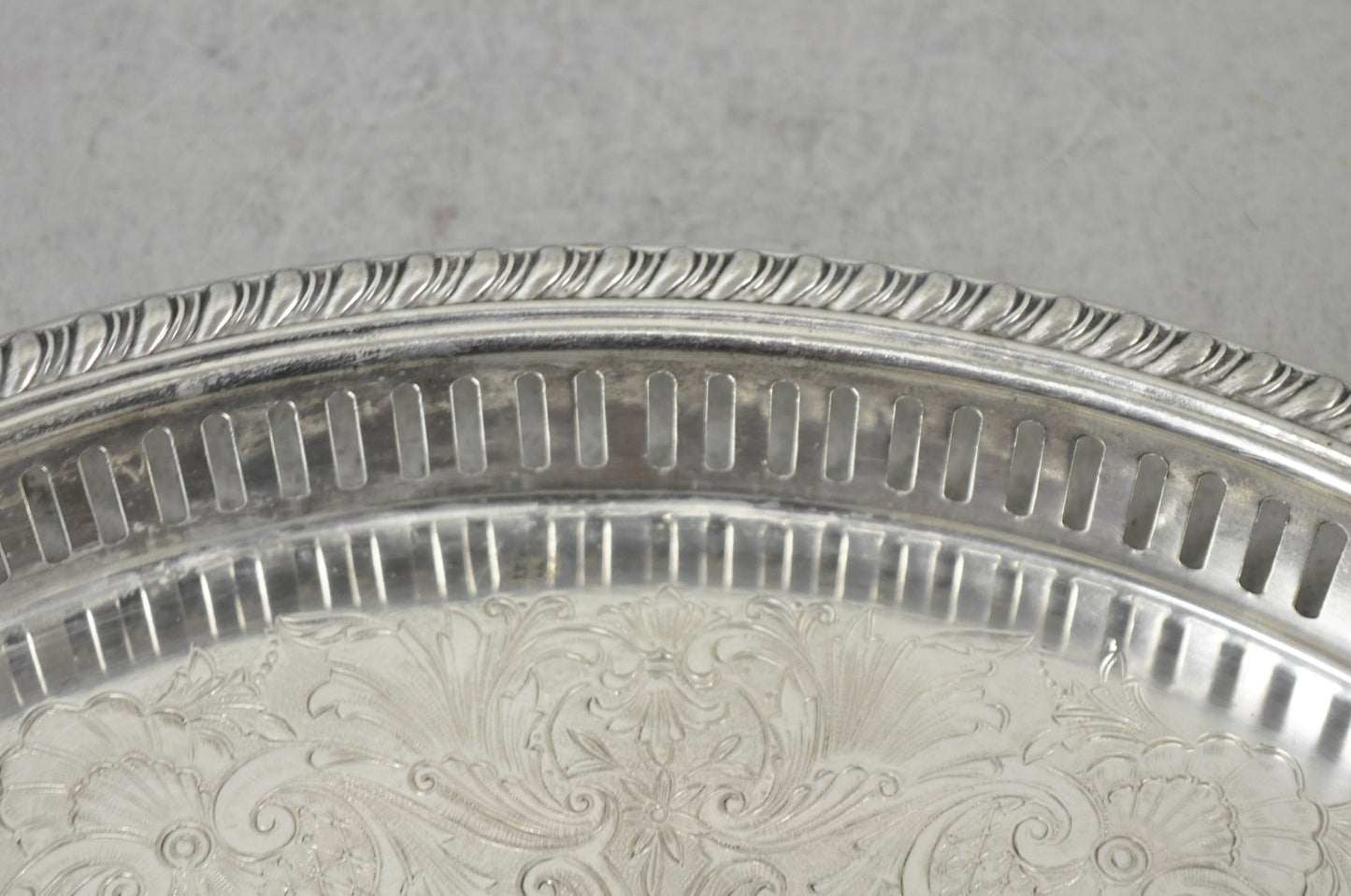 Vintage Eales Silver Plated Small Raised Gallery Oval Trinket Dish Bar Tray