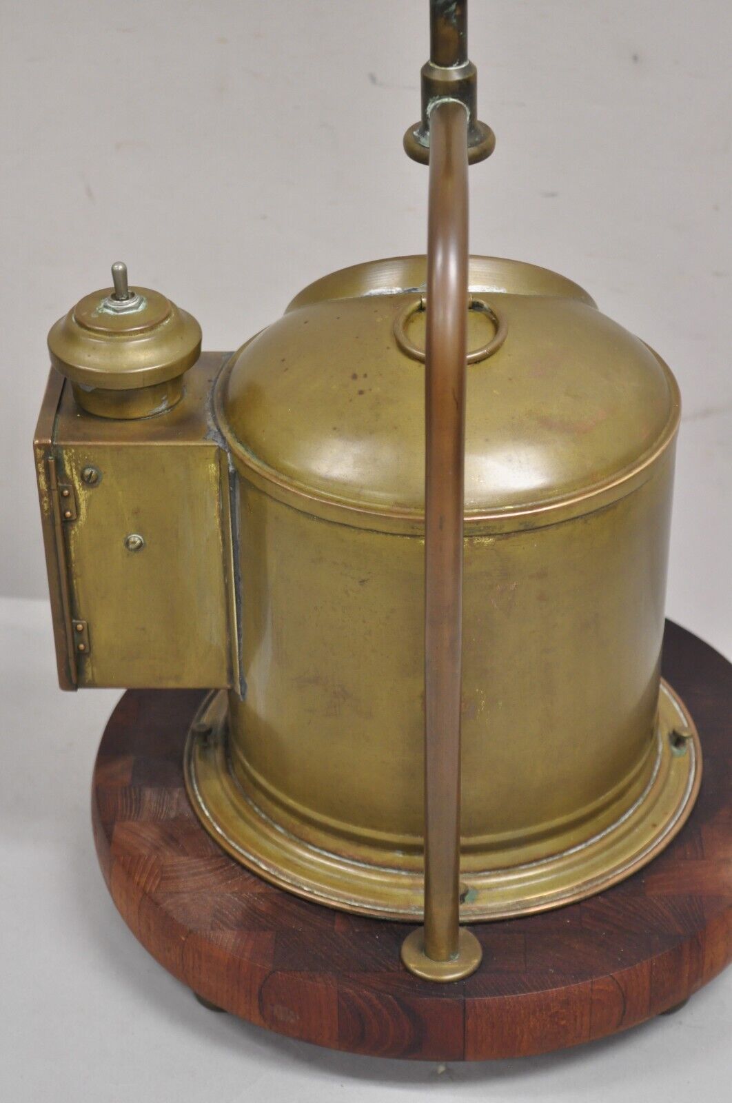 Antique English Victorian Nautical Brass Ship Binnacle Compass Table Lamp