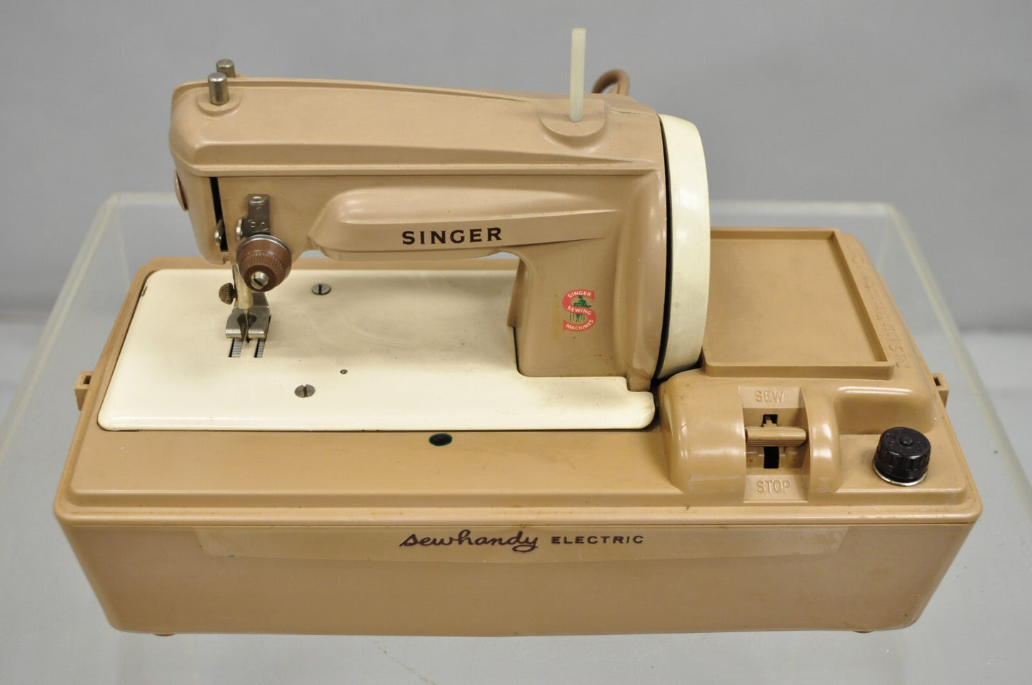 Vintage Singer Sewhandy Electric Childs Sewing Machine in Case - Works